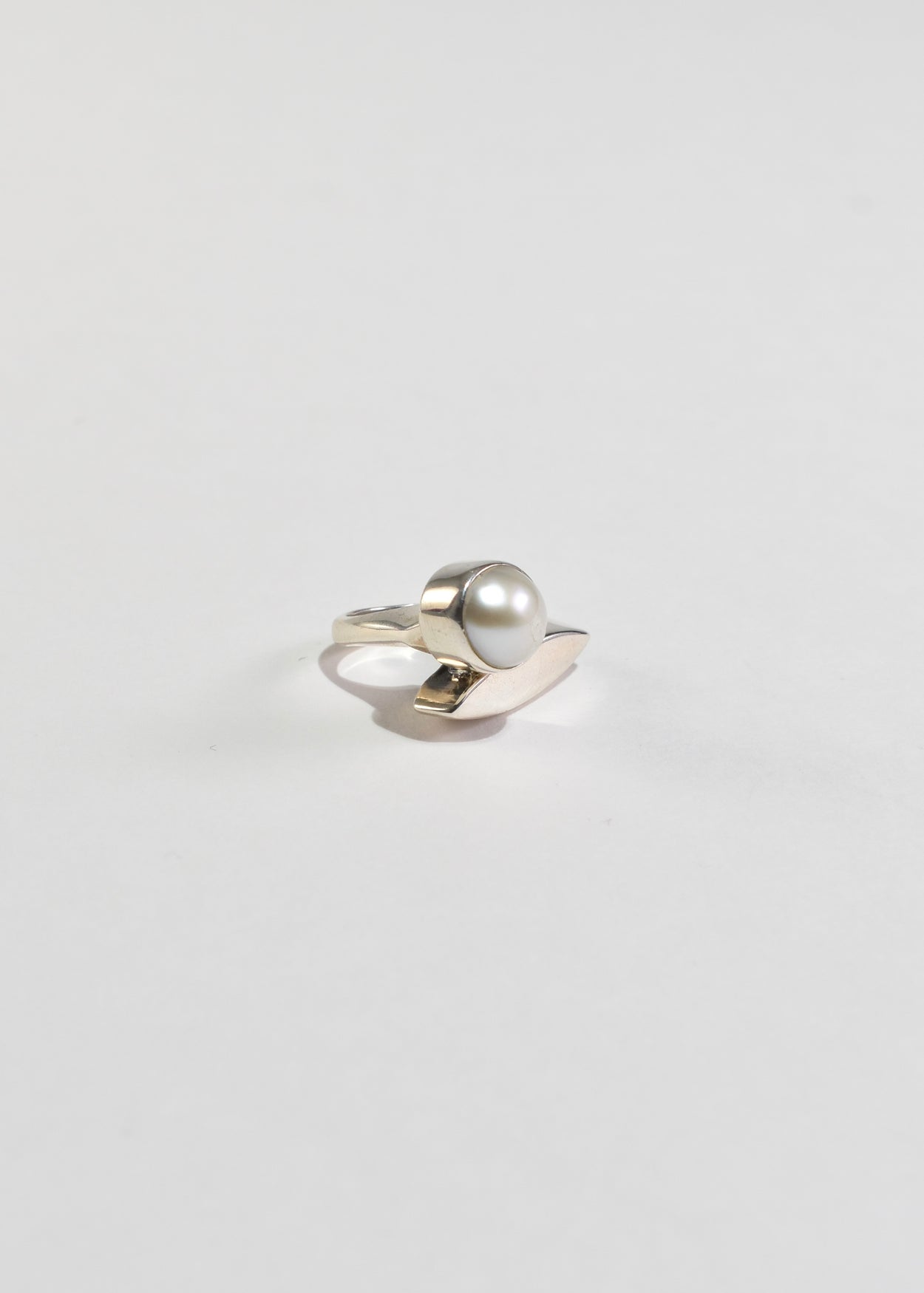 Asymmetrical Pearl Ring