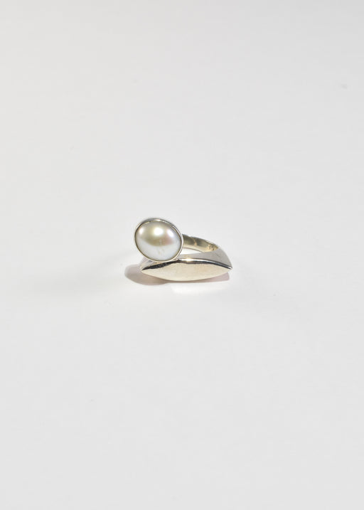 Asymmetrical Pearl Ring
