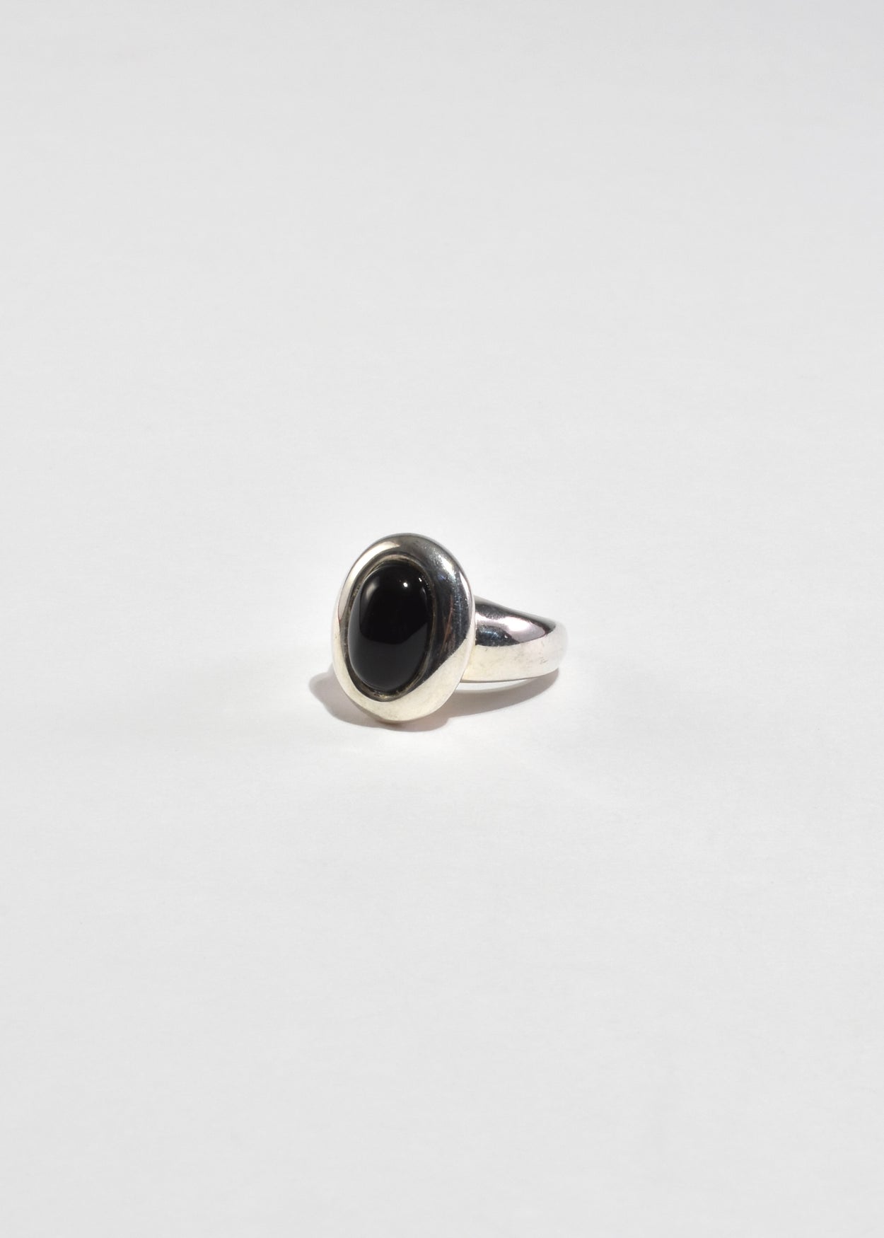 Oval Onyx Ring