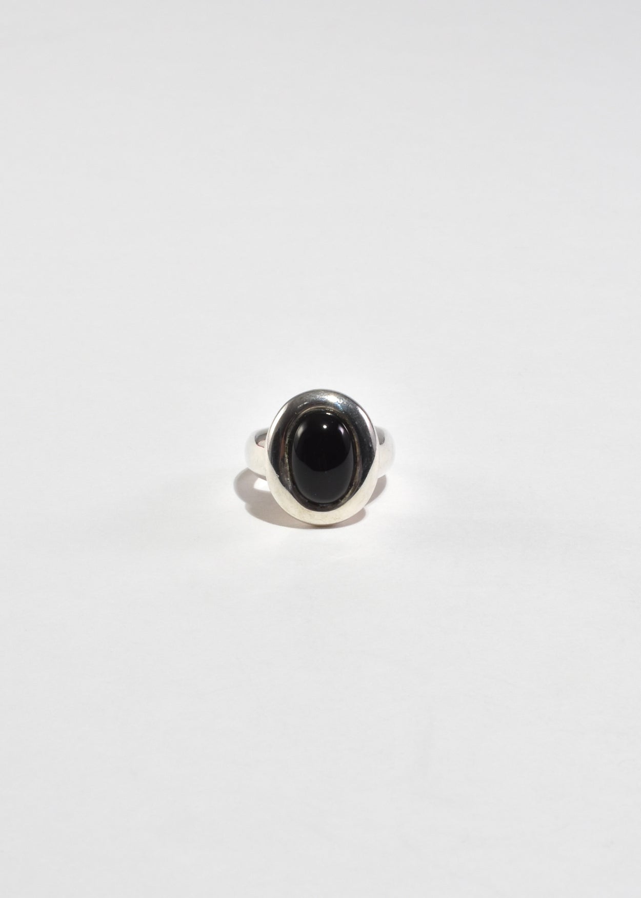 Oval Onyx Ring