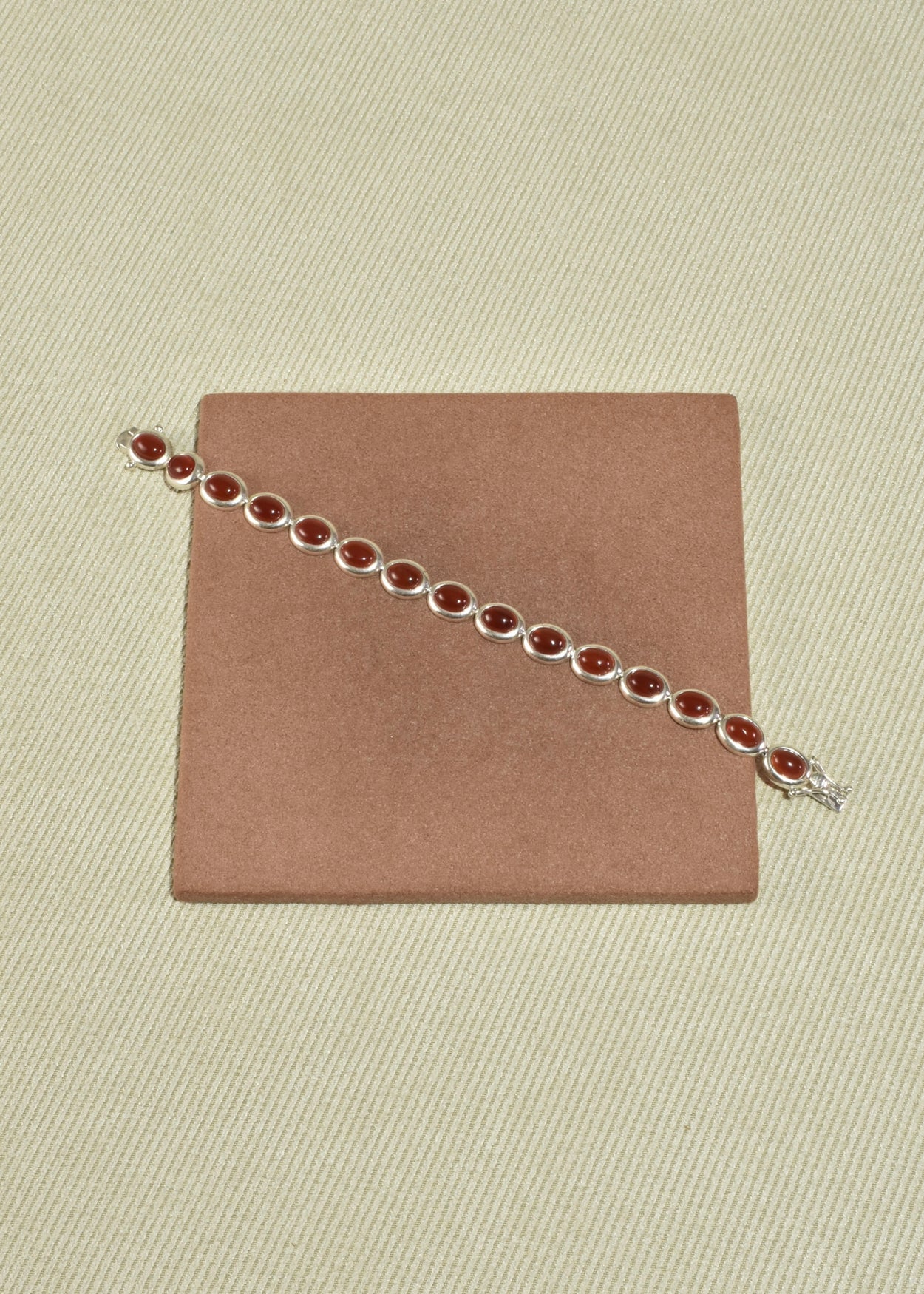 Oval Carnelian Bracelet