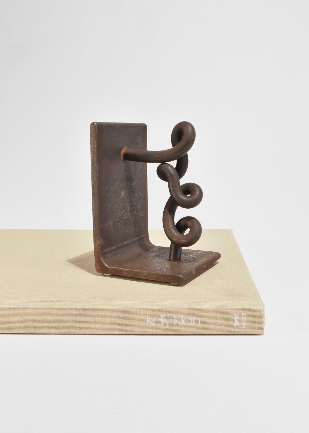 Looping Iron Bookends
