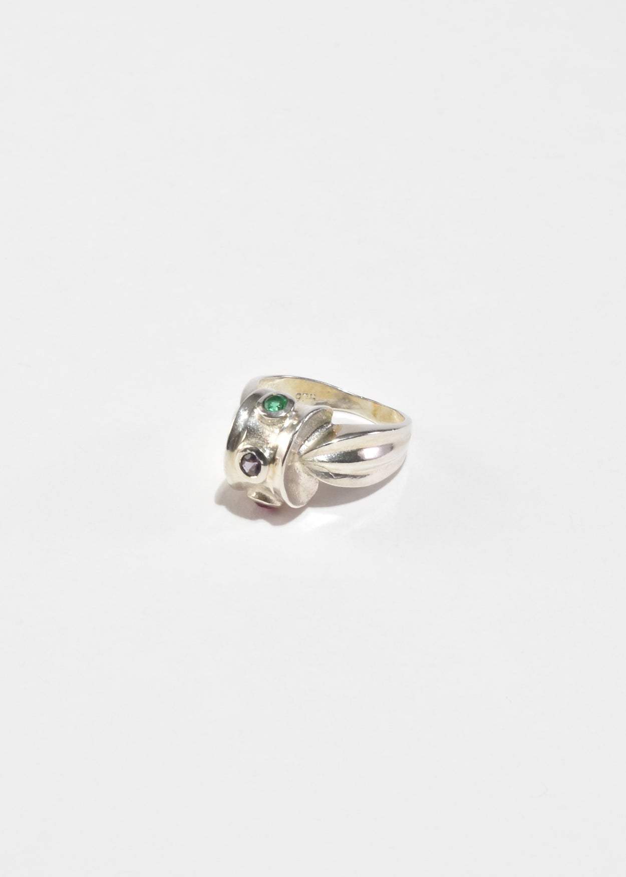 Colorful Ribbed Ring