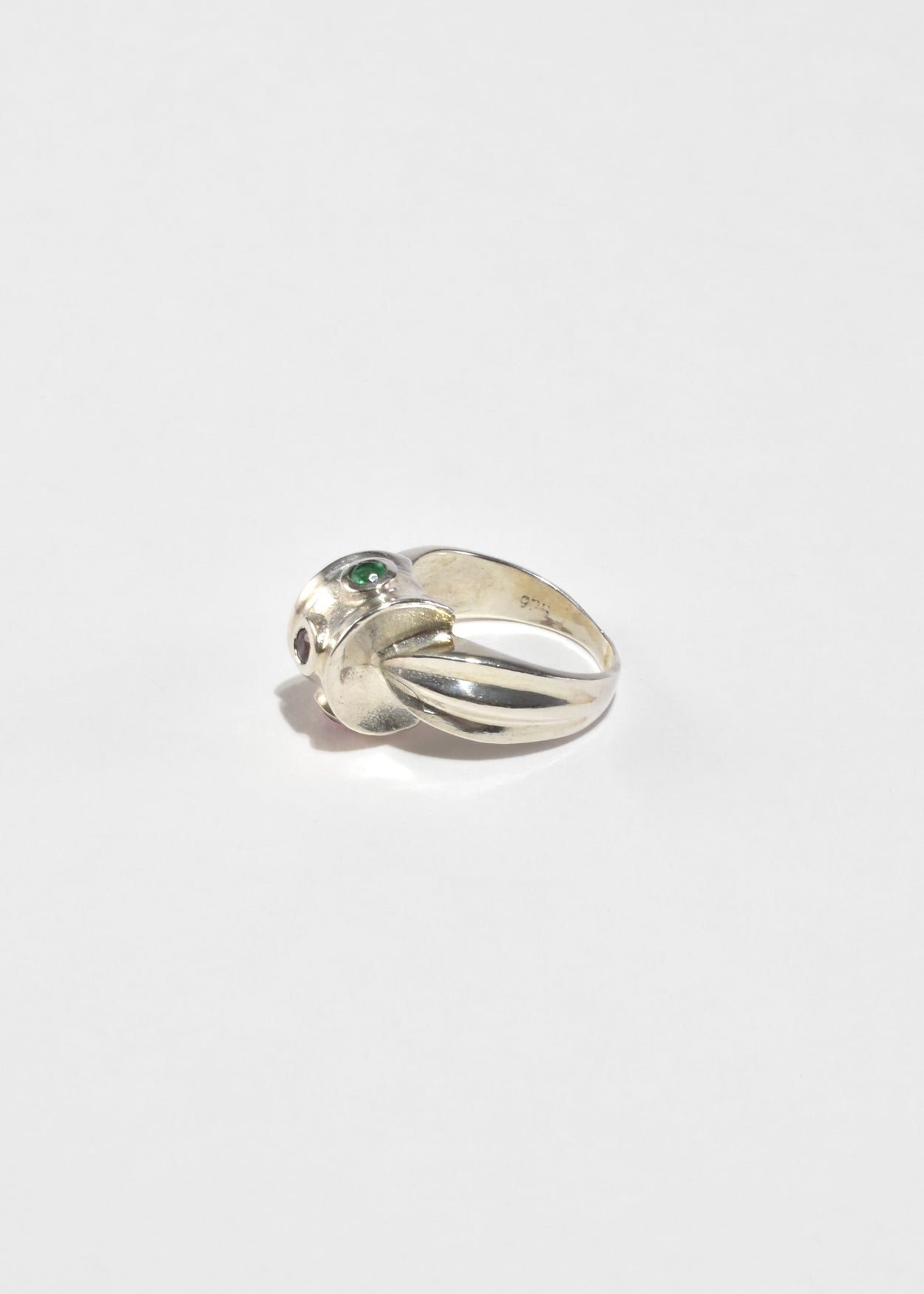 Colorful Ribbed Ring
