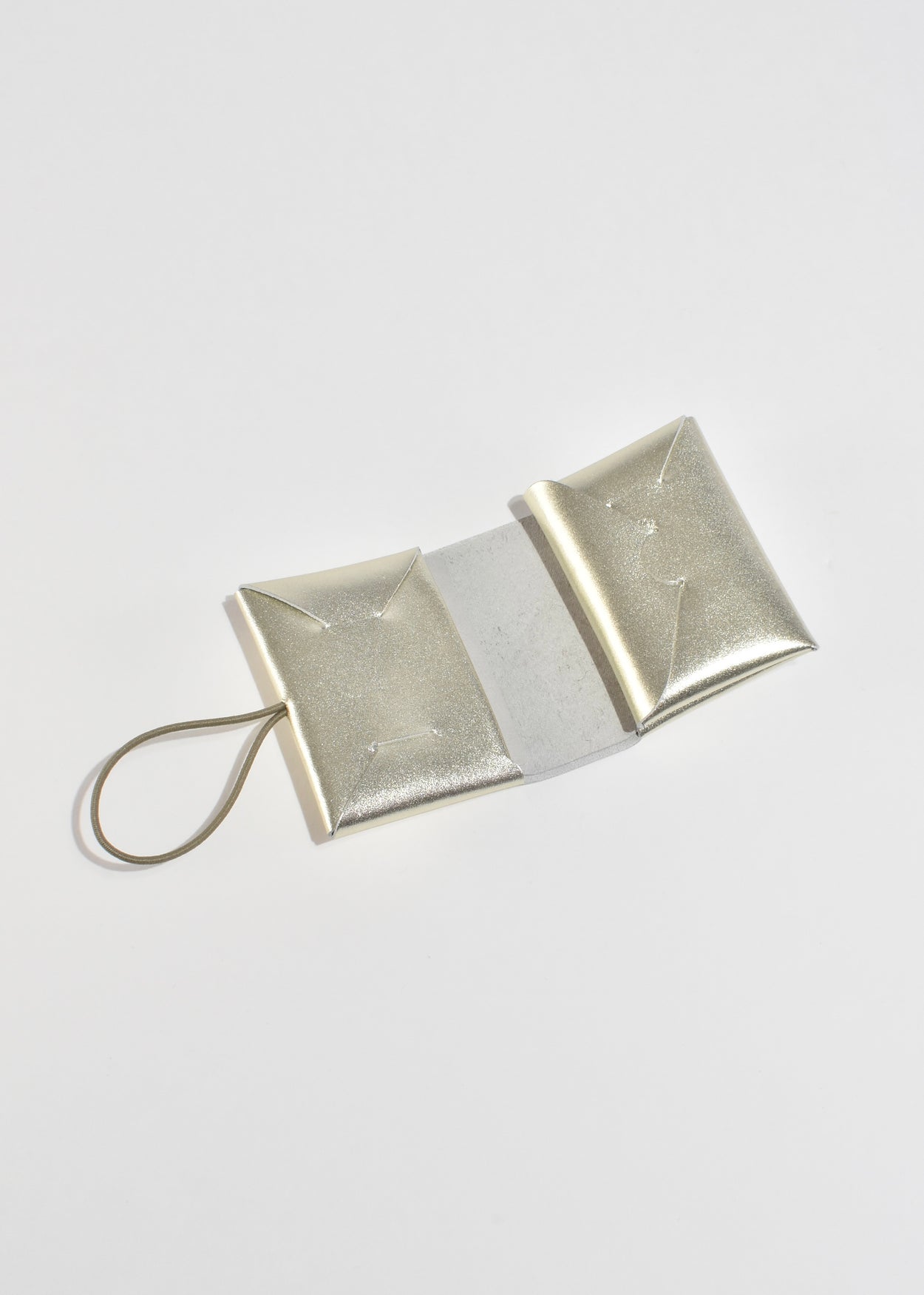 Seamless Mini Wallet in Silver