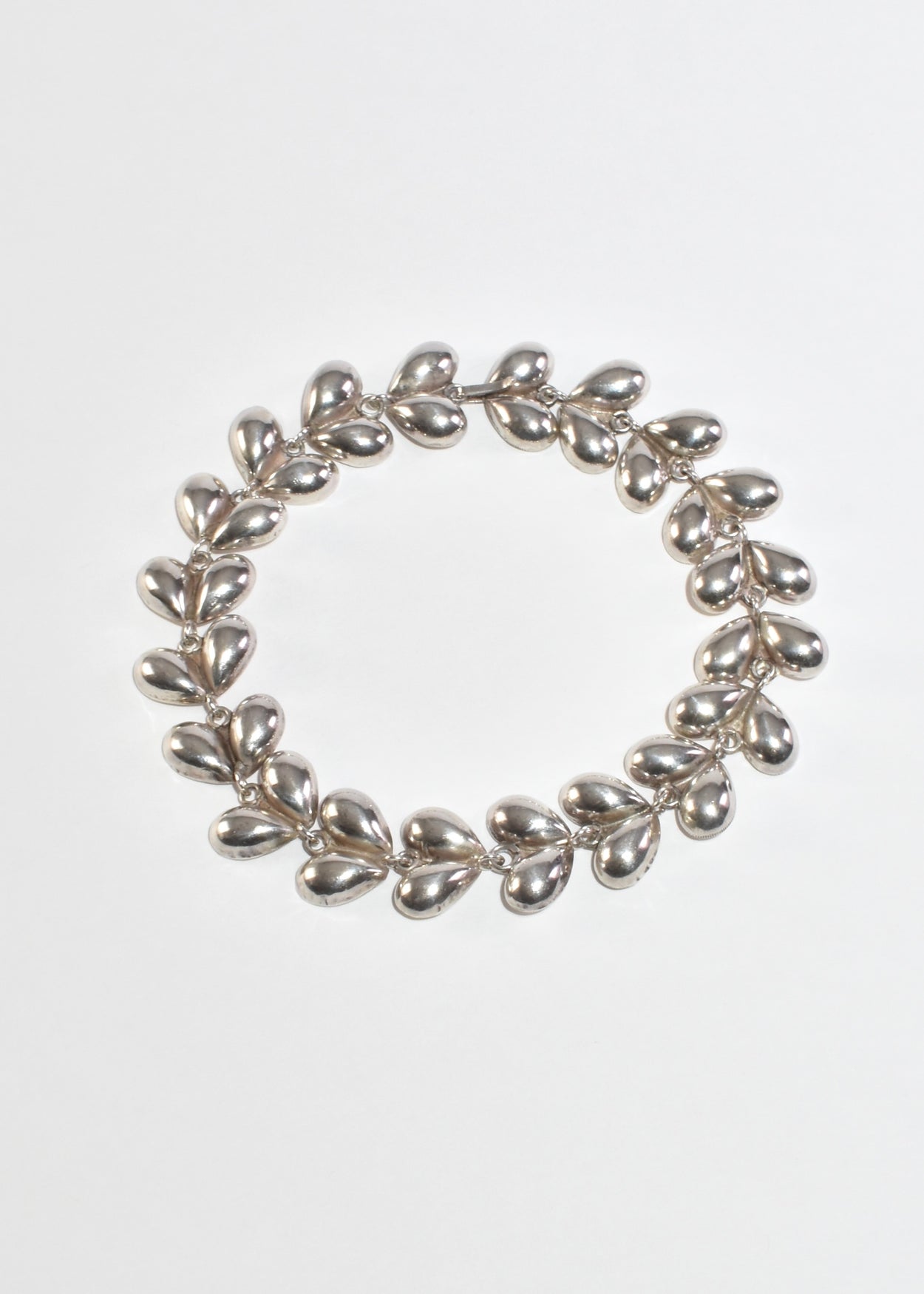 Sculptural Teardrop Collar Necklace