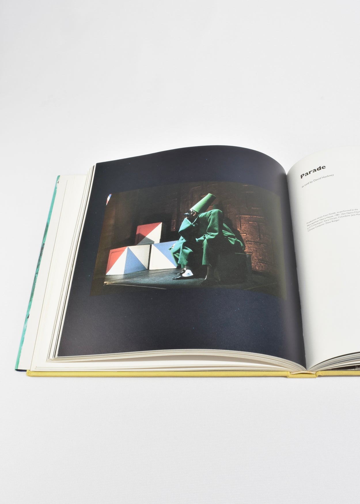Hockney Paints the Stage