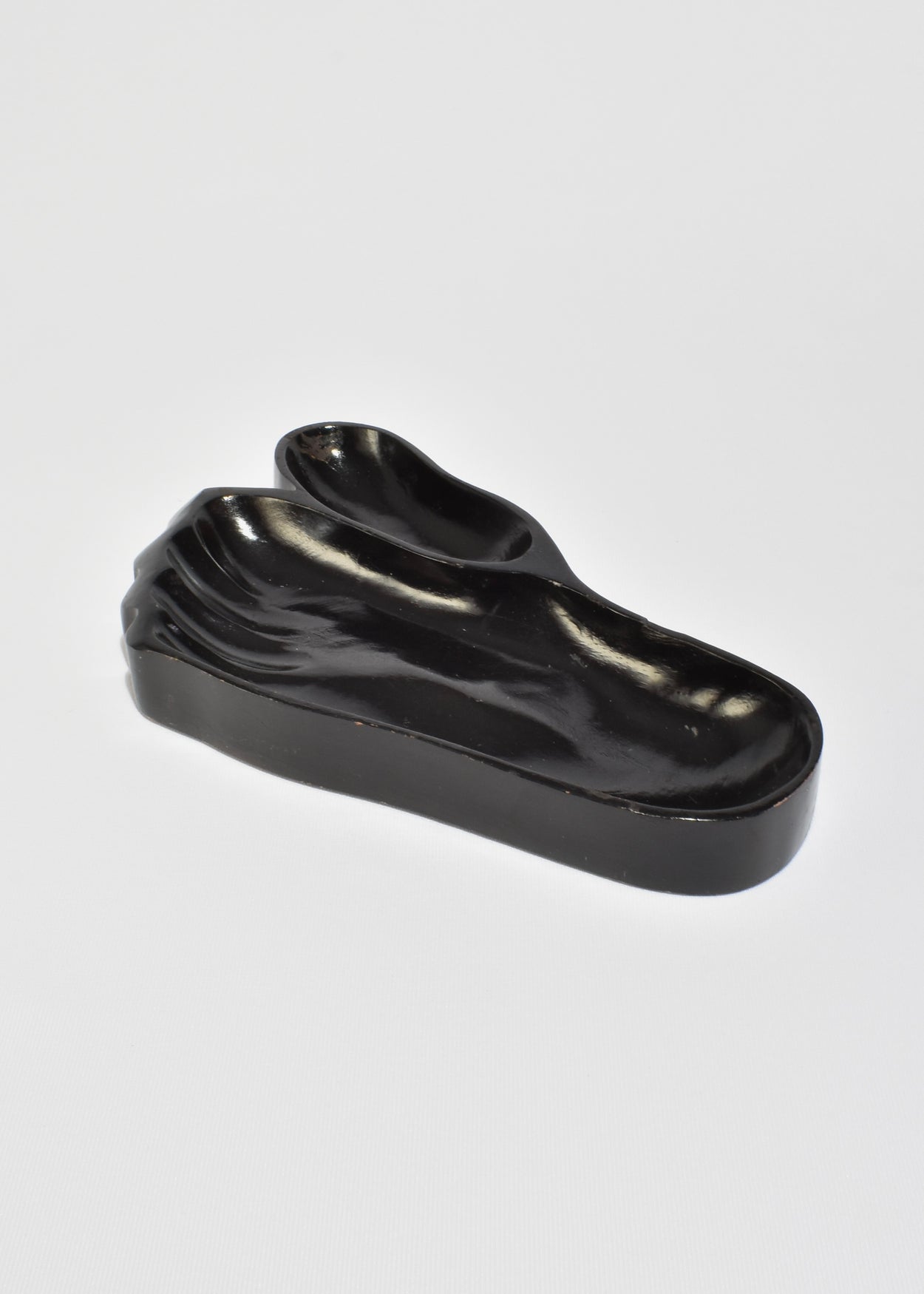 Black Lacquer Foot Catchall