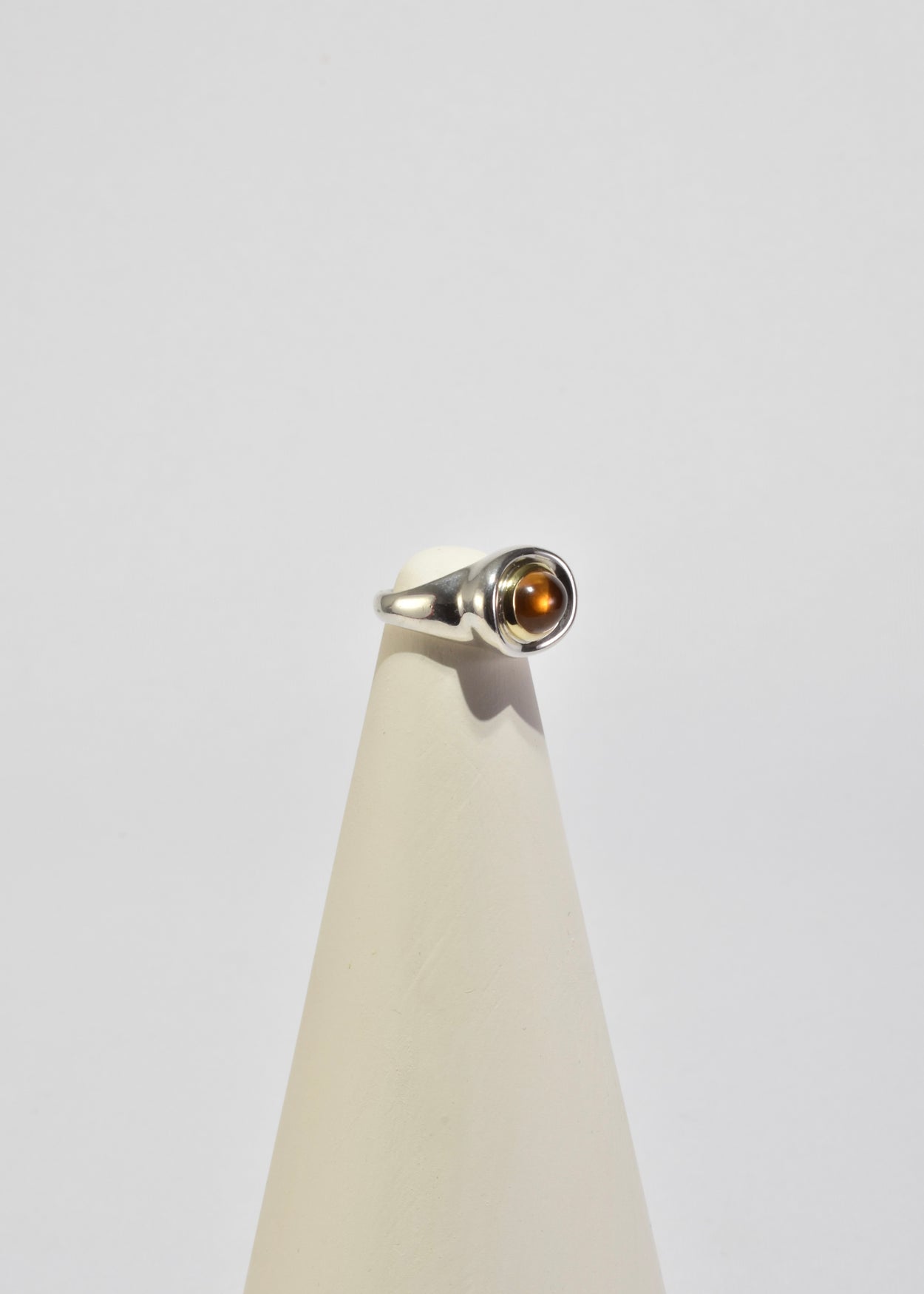 Oval Citrine Ring