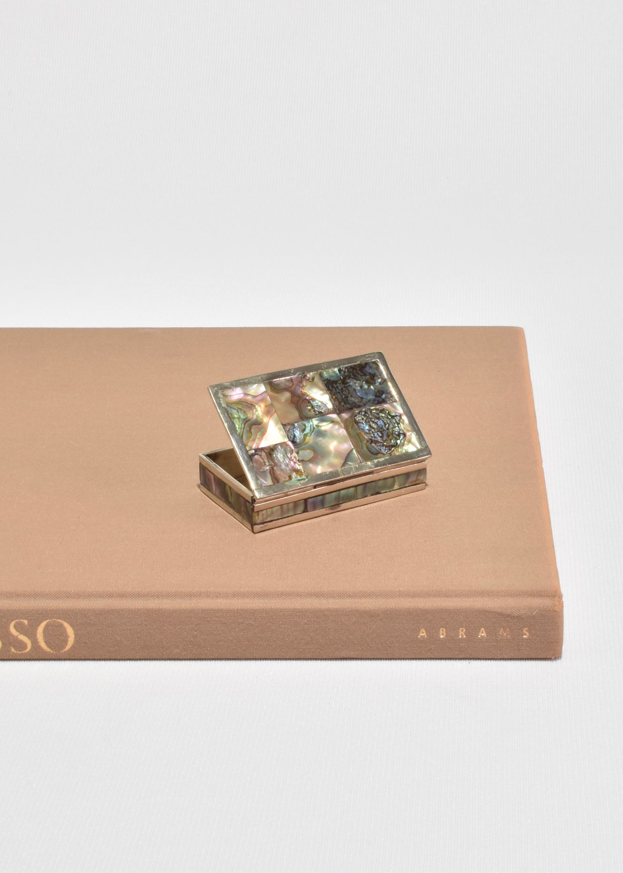 Petite Abalone Box