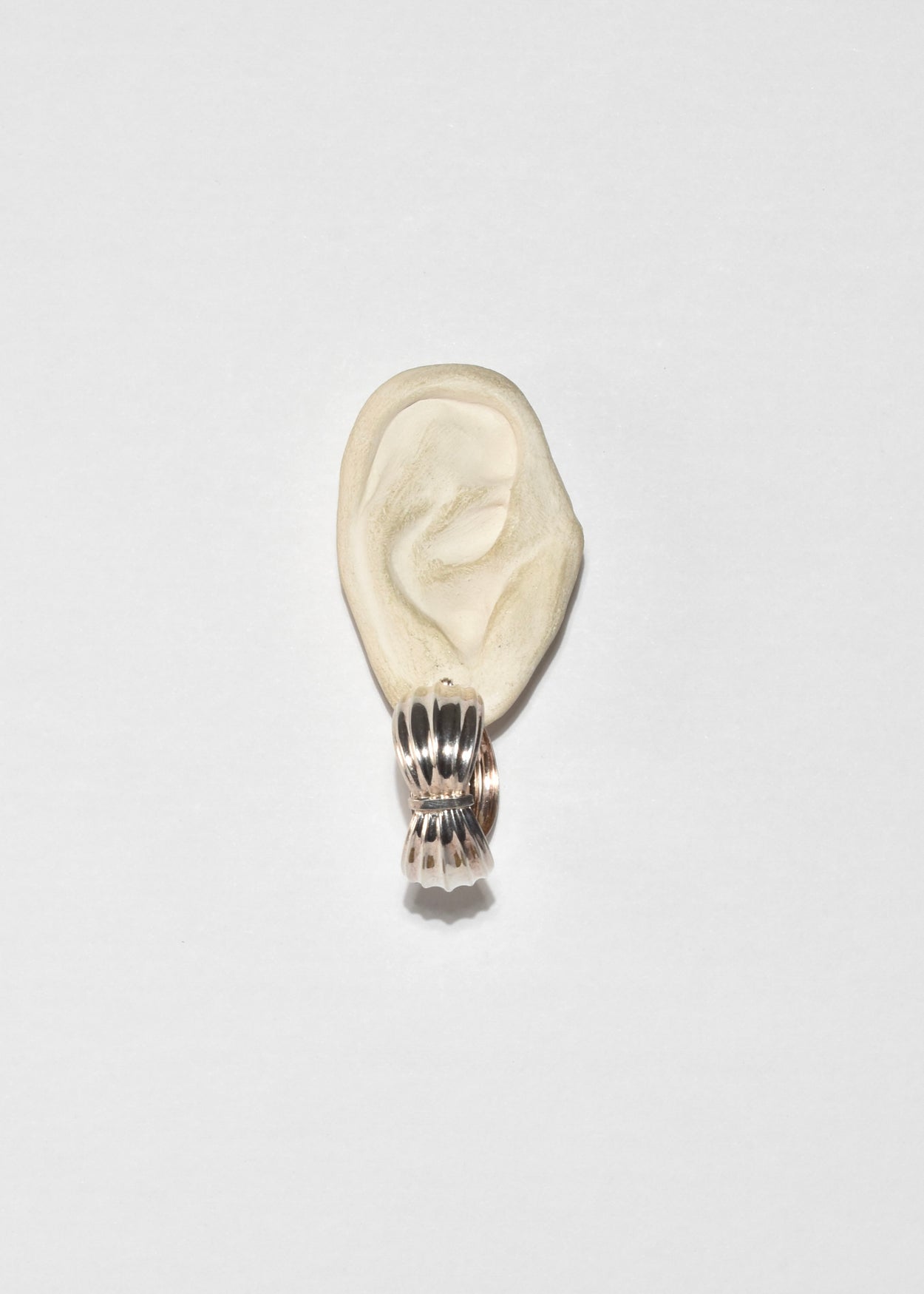 Ribbed Hoop Earrings