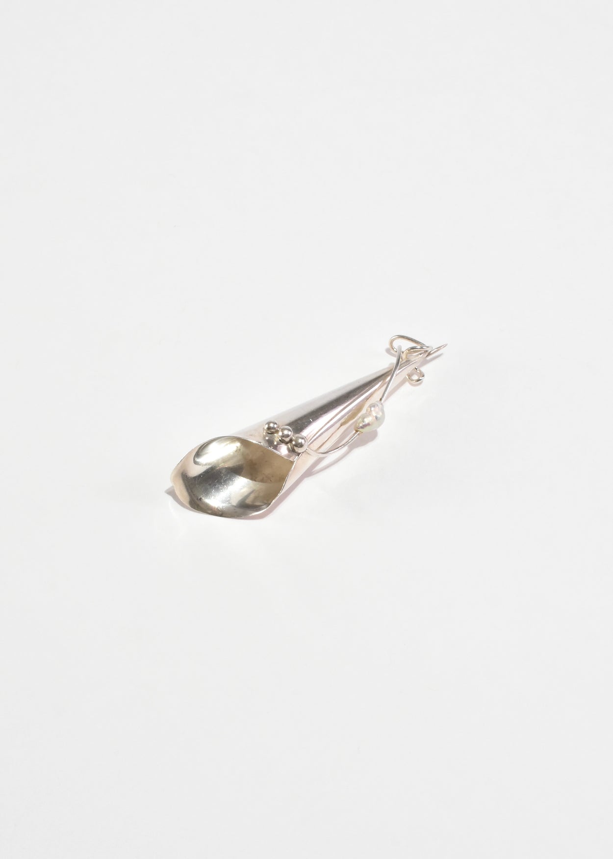 Deco Calla Lily Brooch