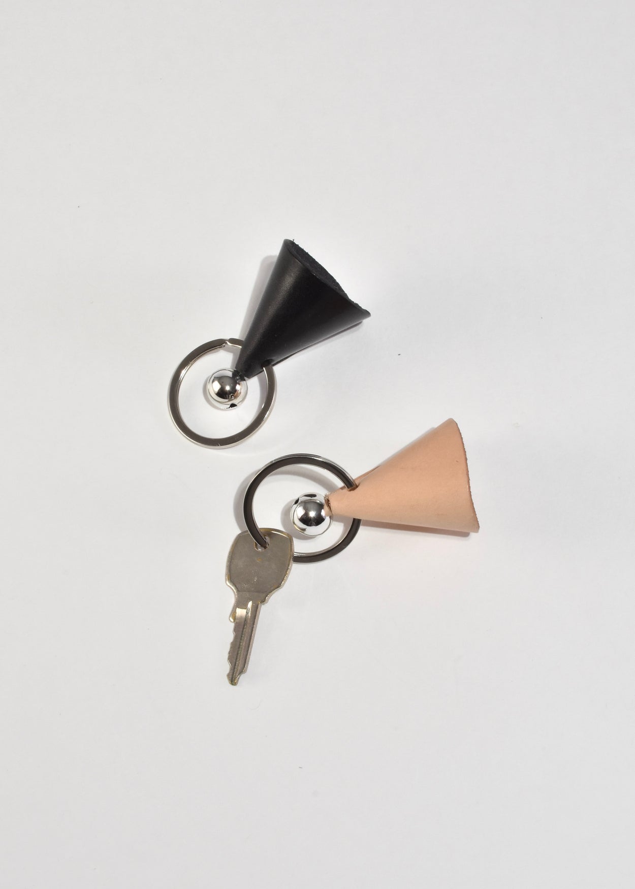 Leather Key Ring in Nude