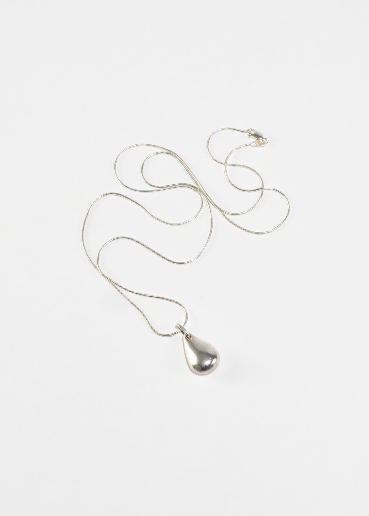 Teardrop Pendant Necklace