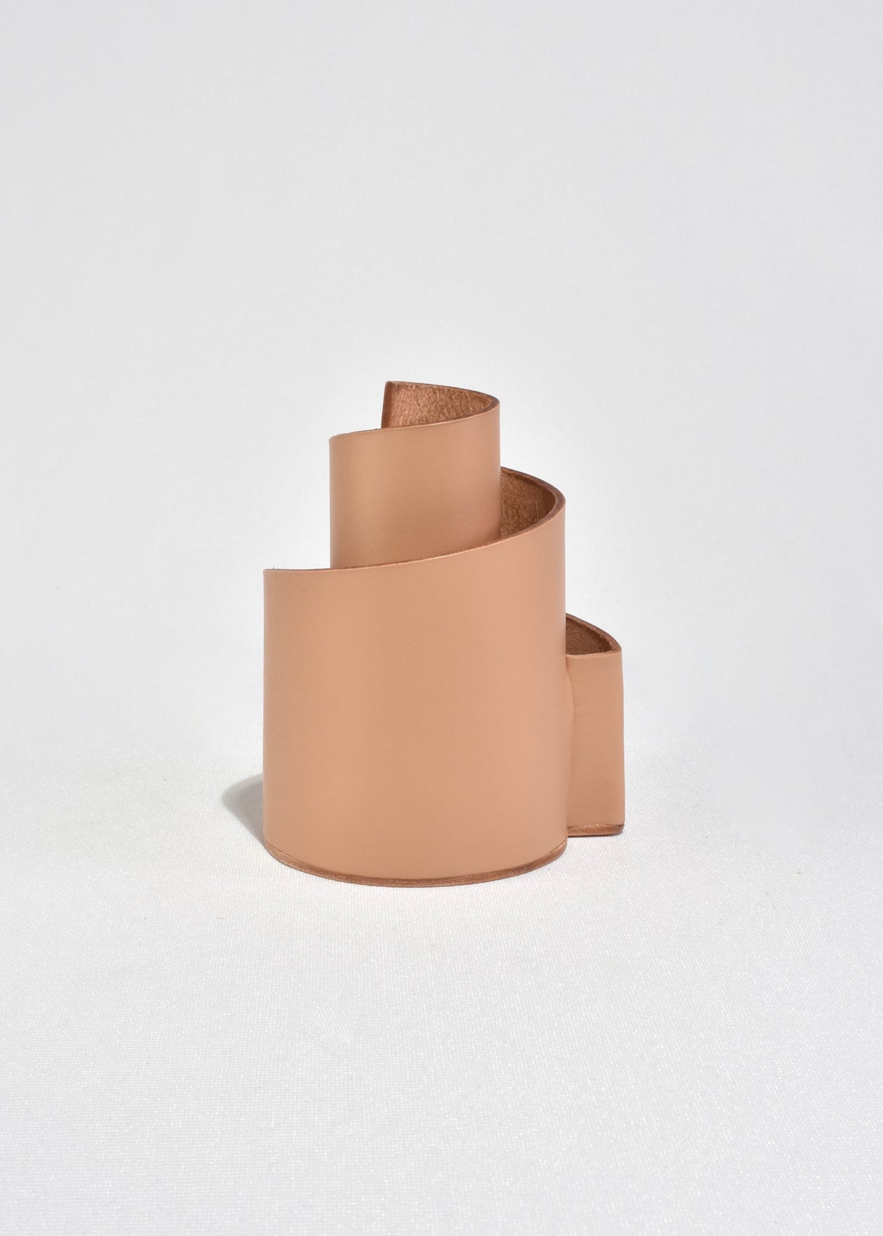 Leather Spiral Pen Stand