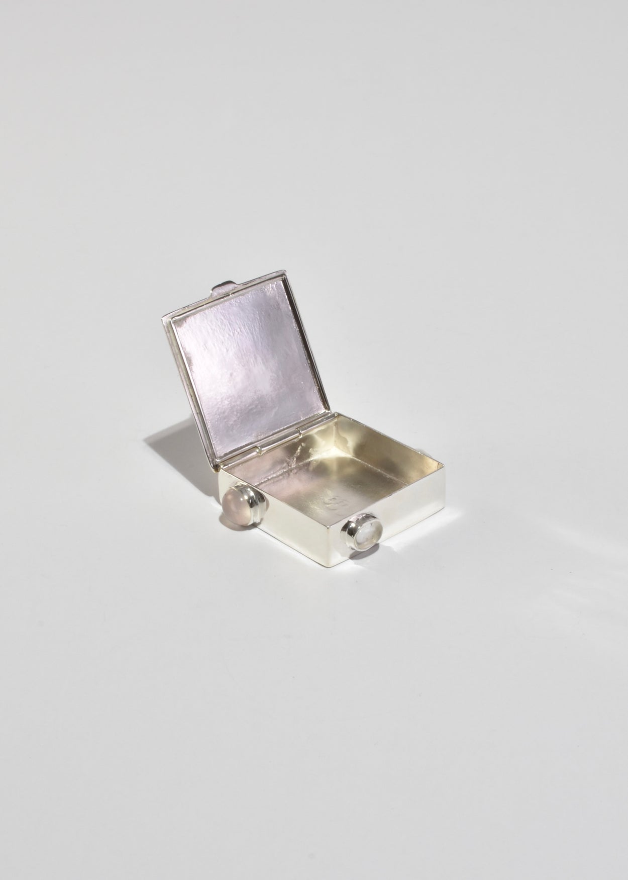 Sterling Quartz Pillbox