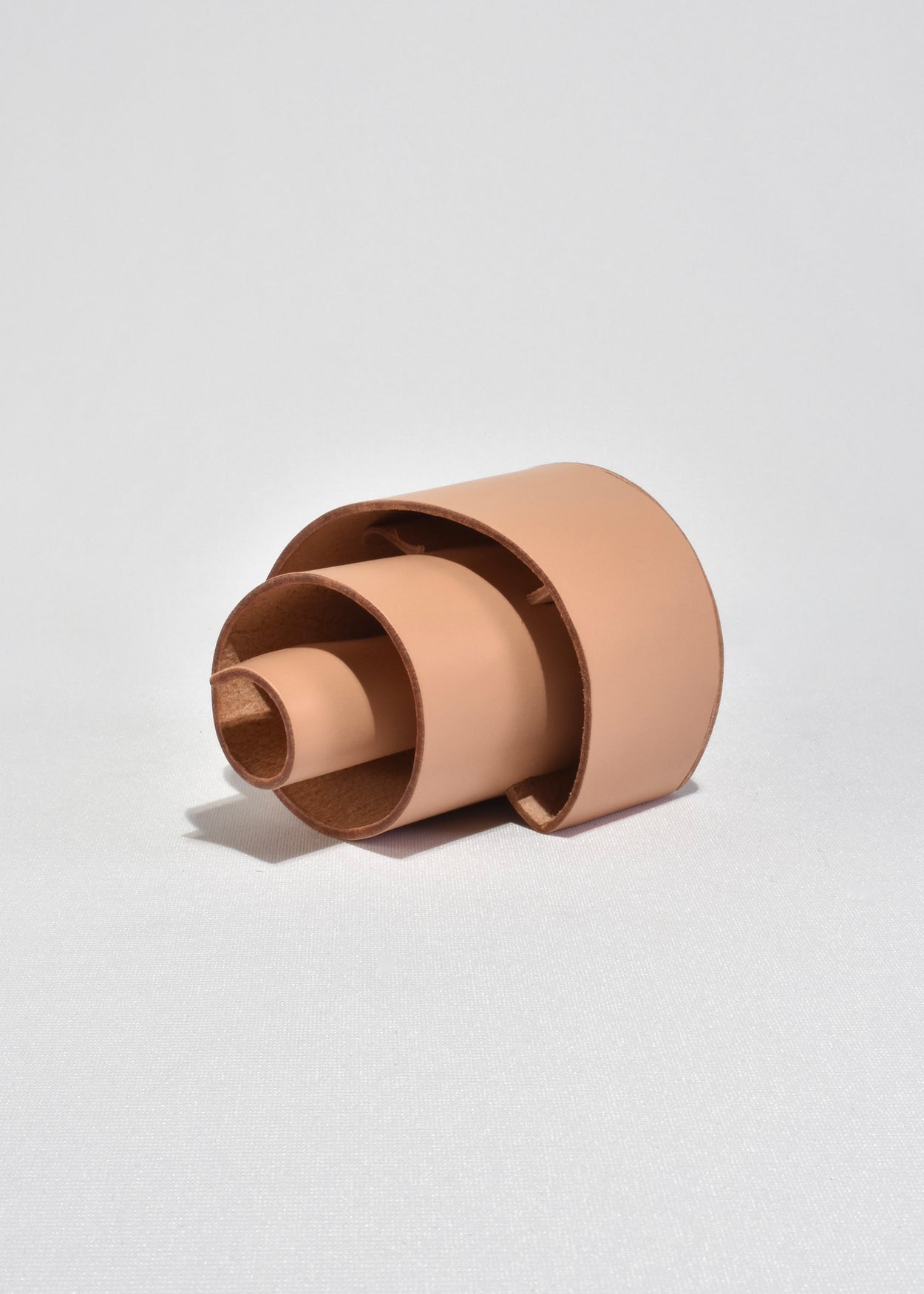 Leather Spiral Pen Stand