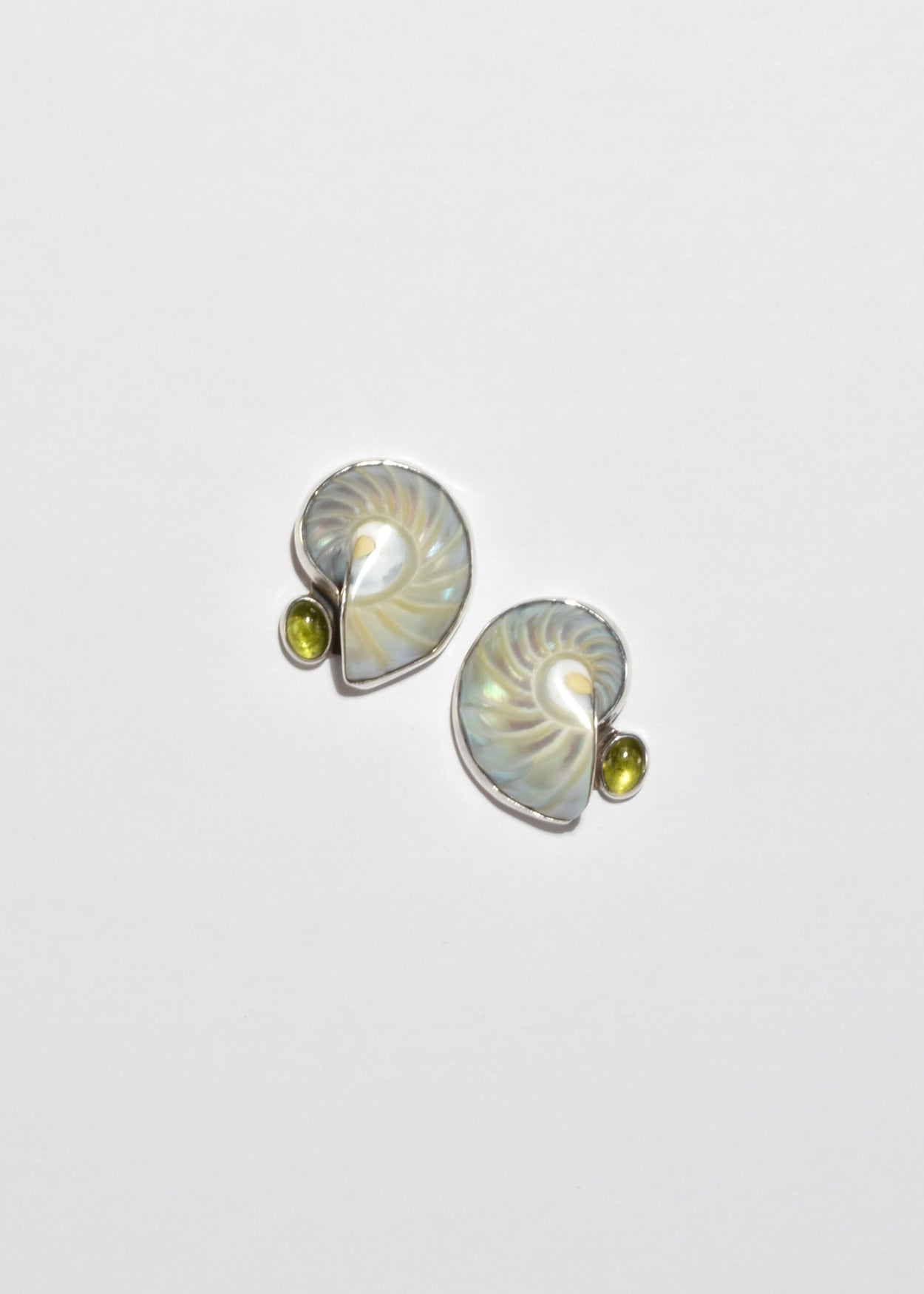 Shell Peridot Earrings