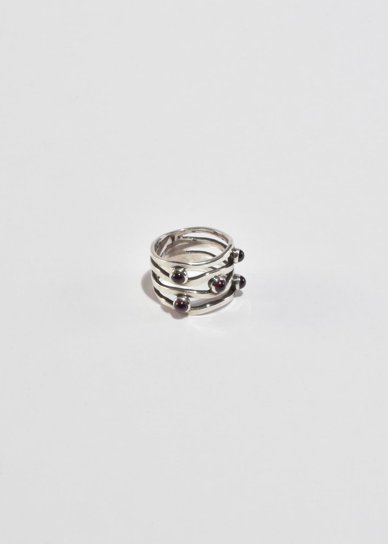 Wavy Garnet Ring