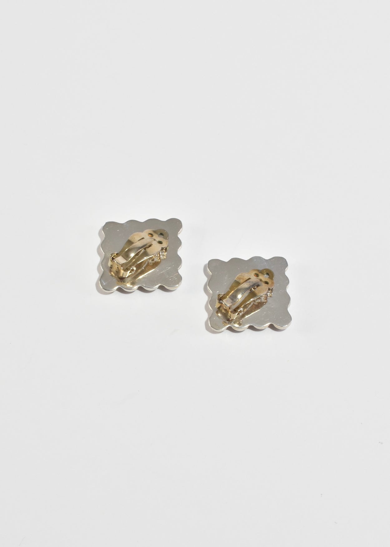 Dome Grid Earrings