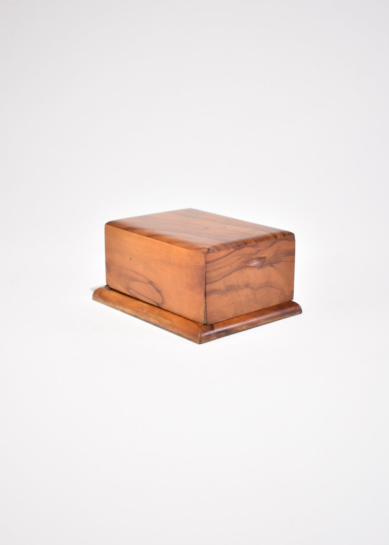 expanding cigarette box Herms Paris Metal and Leather Decorative Expanding Cigarette Box Casa