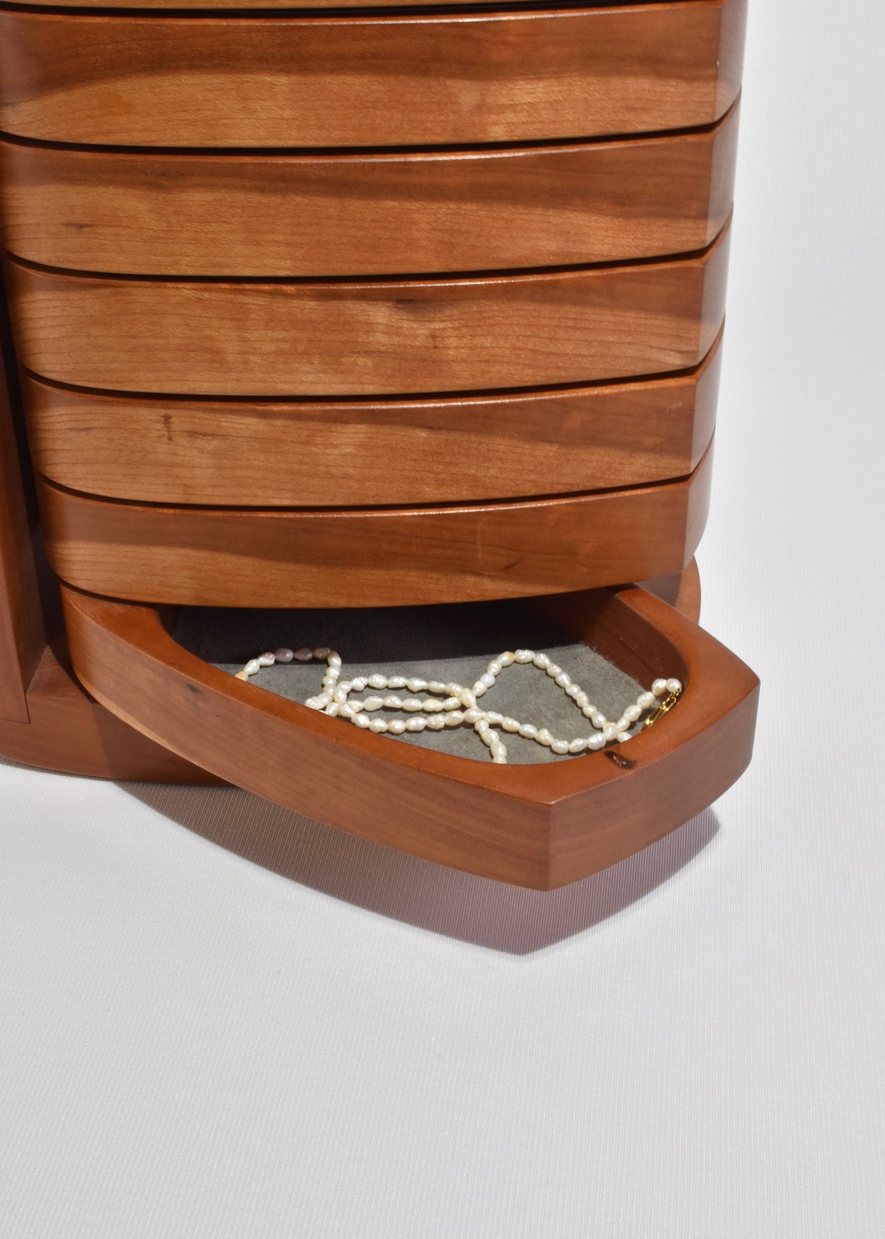 Pivoting Jewelry Box