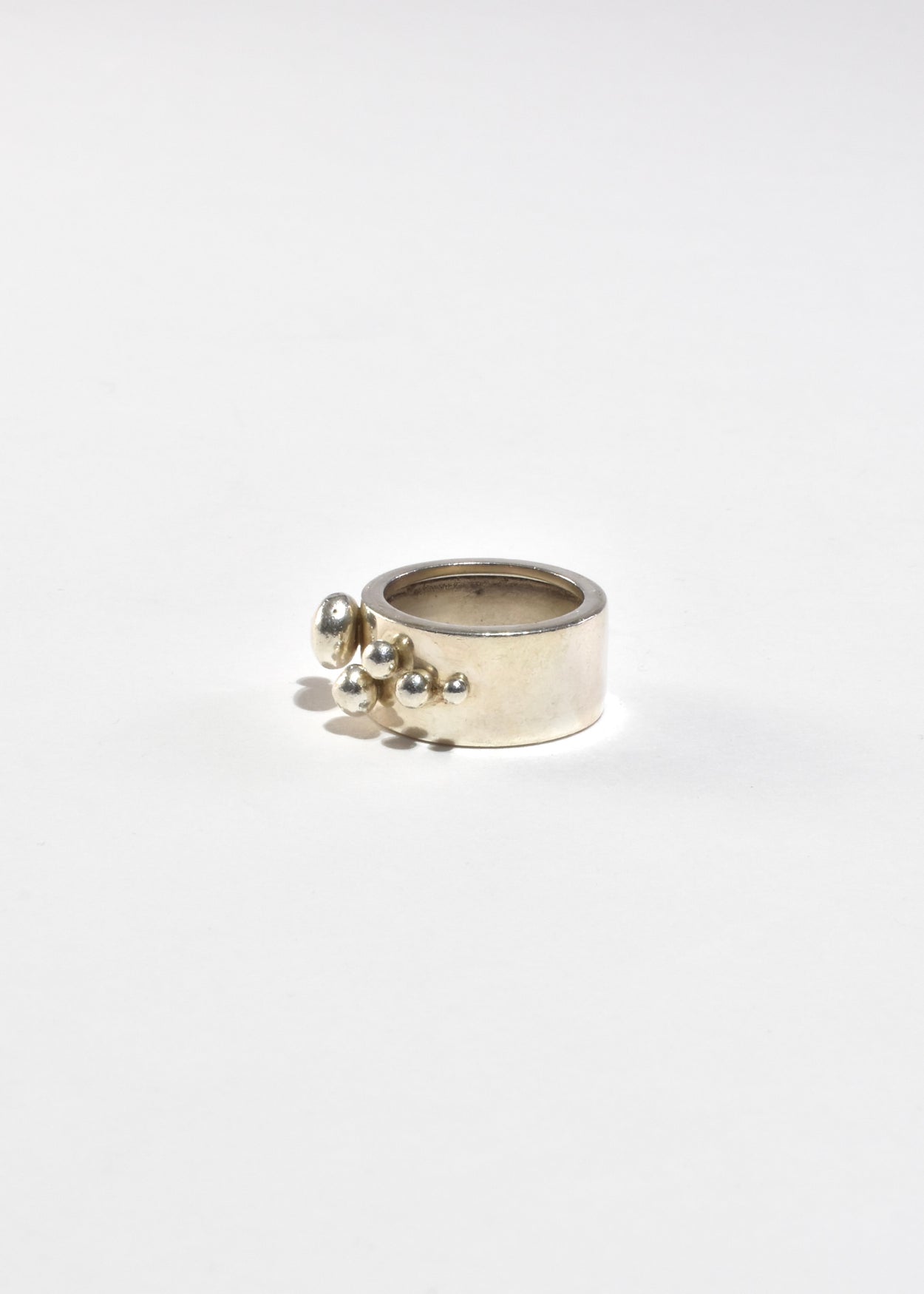 Organic Spheres Ring