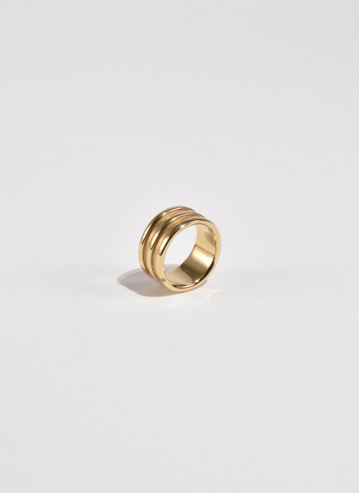 Ribbed Gold Ring