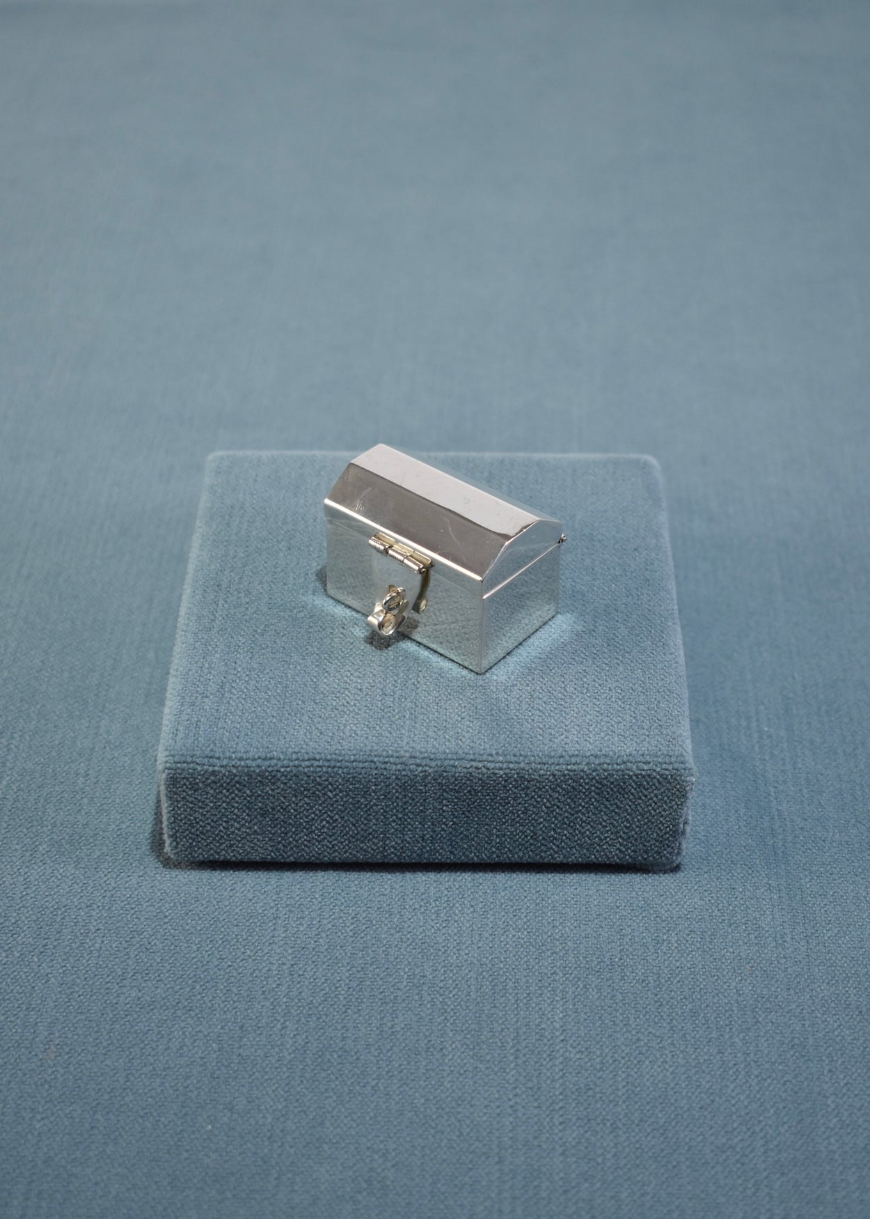 Sterling Chest Pillbox