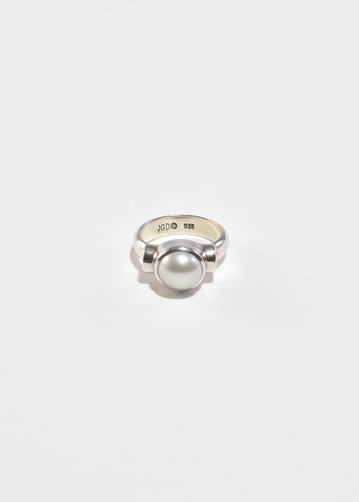 Round Pearl Ring