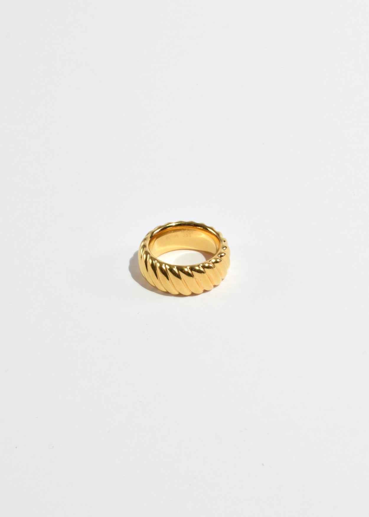 Gold Ribbed Ring