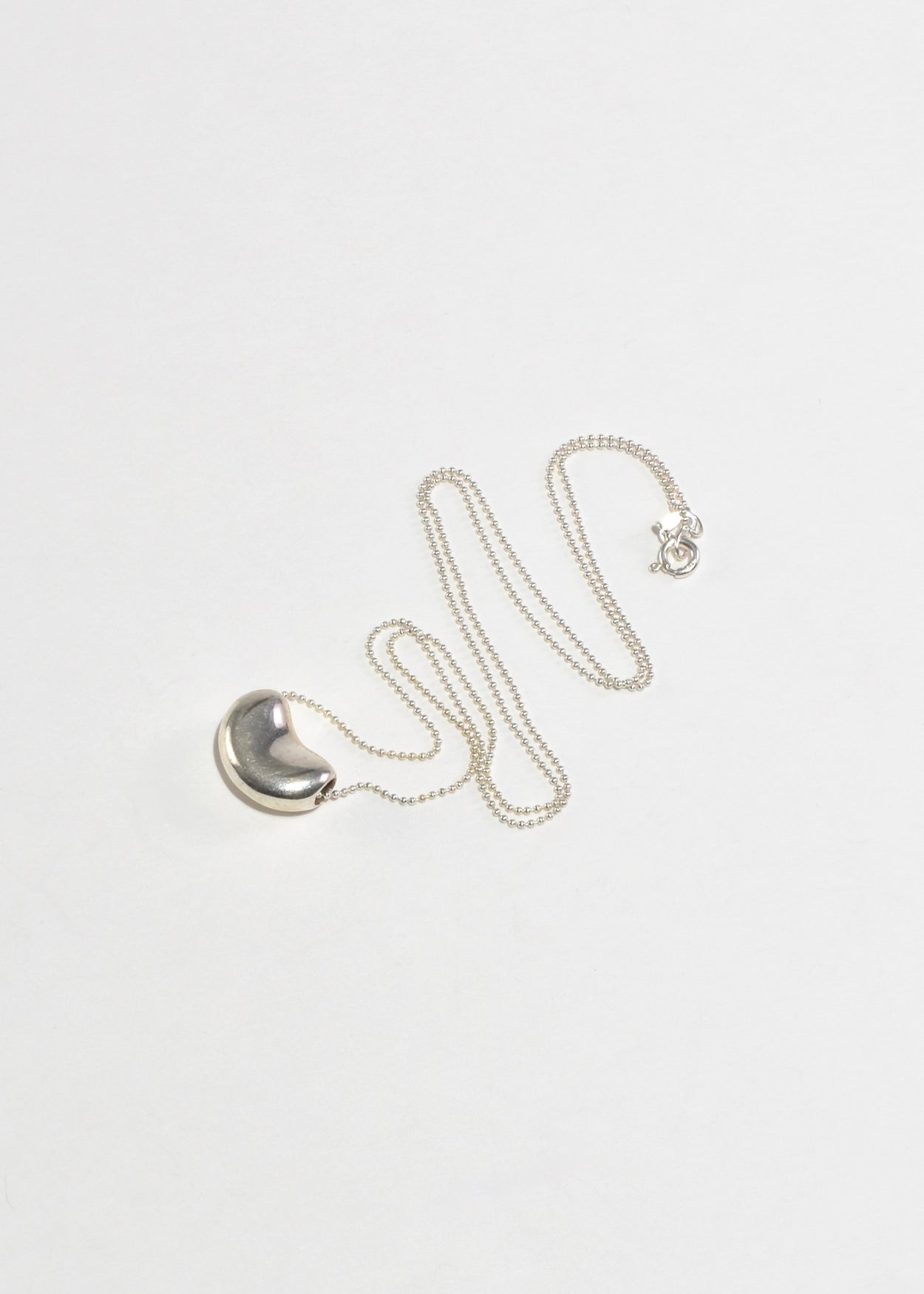 Bean Pendant Necklace