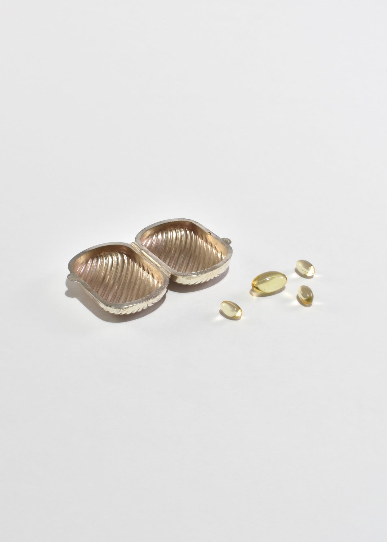 Ribbed Sterling Pillbox