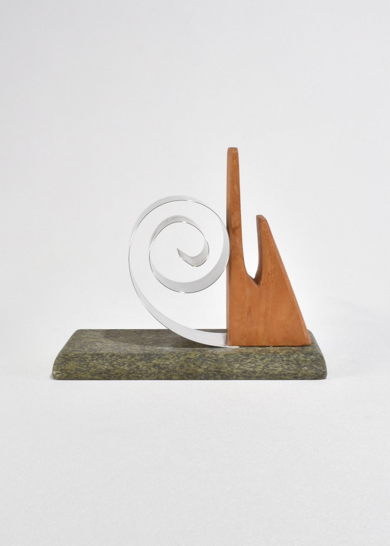 Spiral Letter Holder