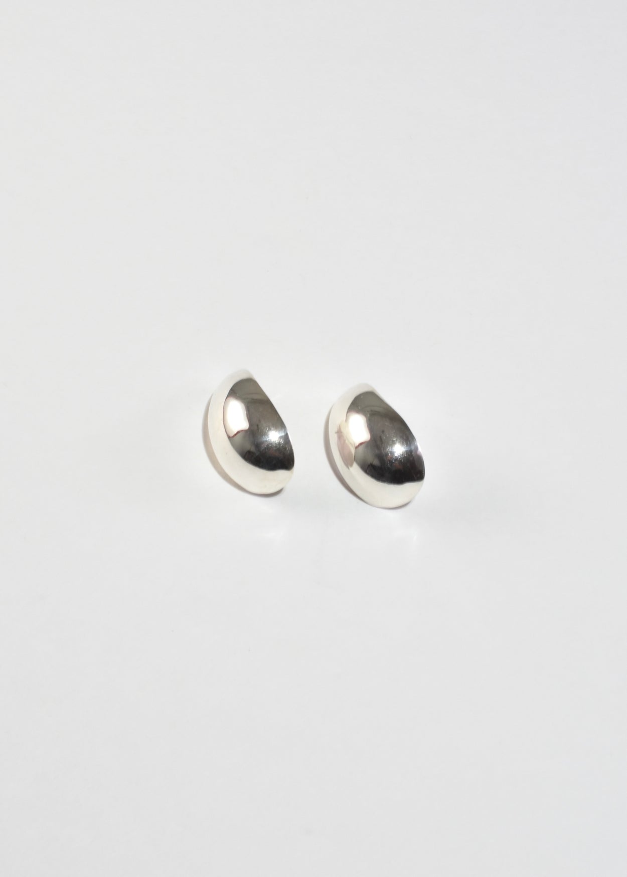 Curve Teardrop Earrings