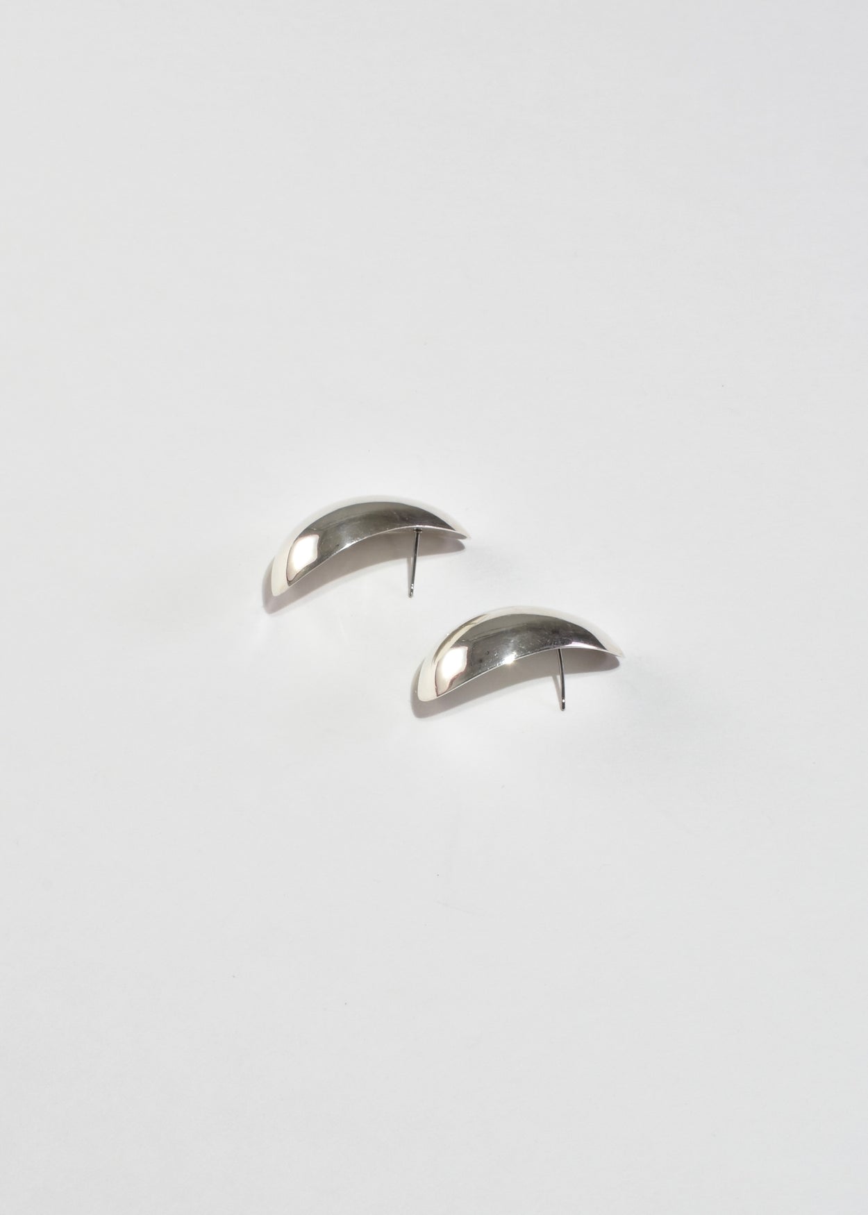 Curve Teardrop Earrings