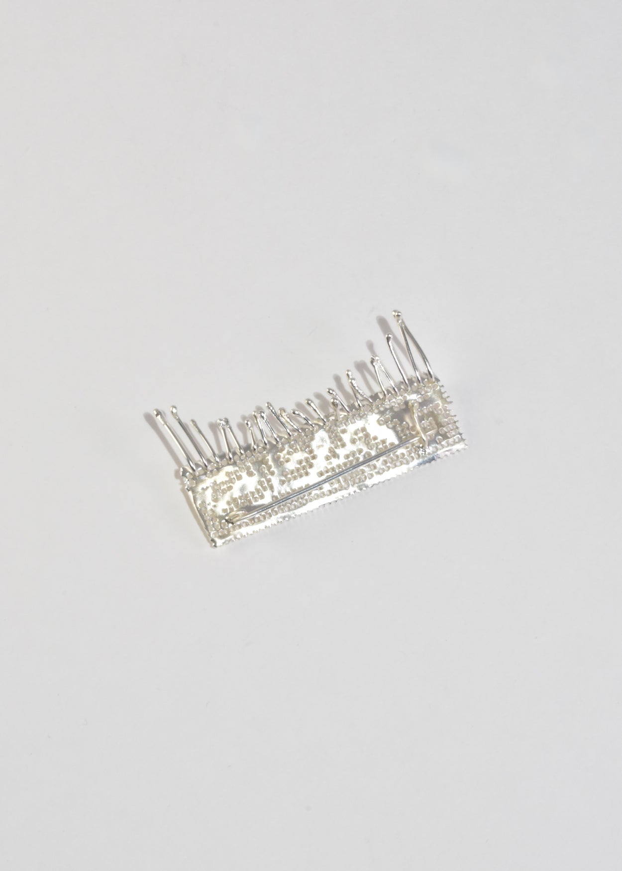 Weaver's Pin