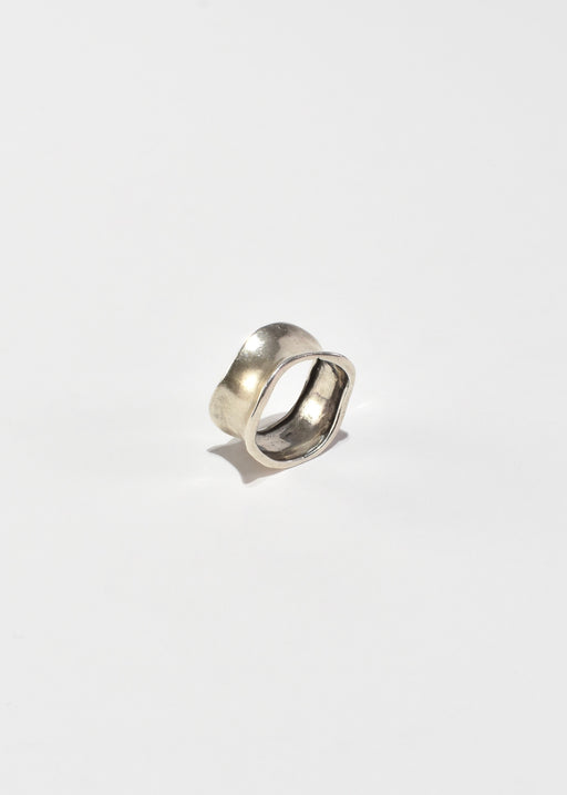 Wavy Band Ring