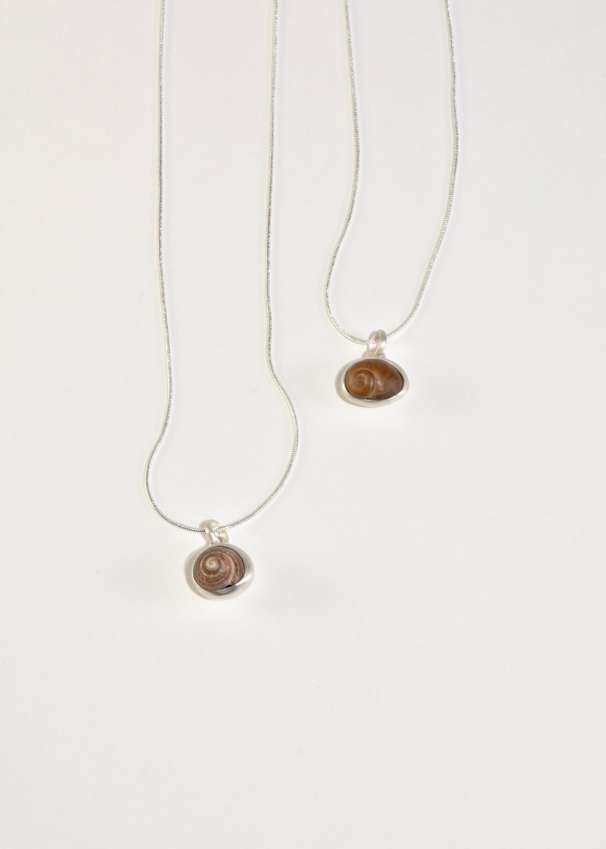 Brown Shell Pendant Necklace