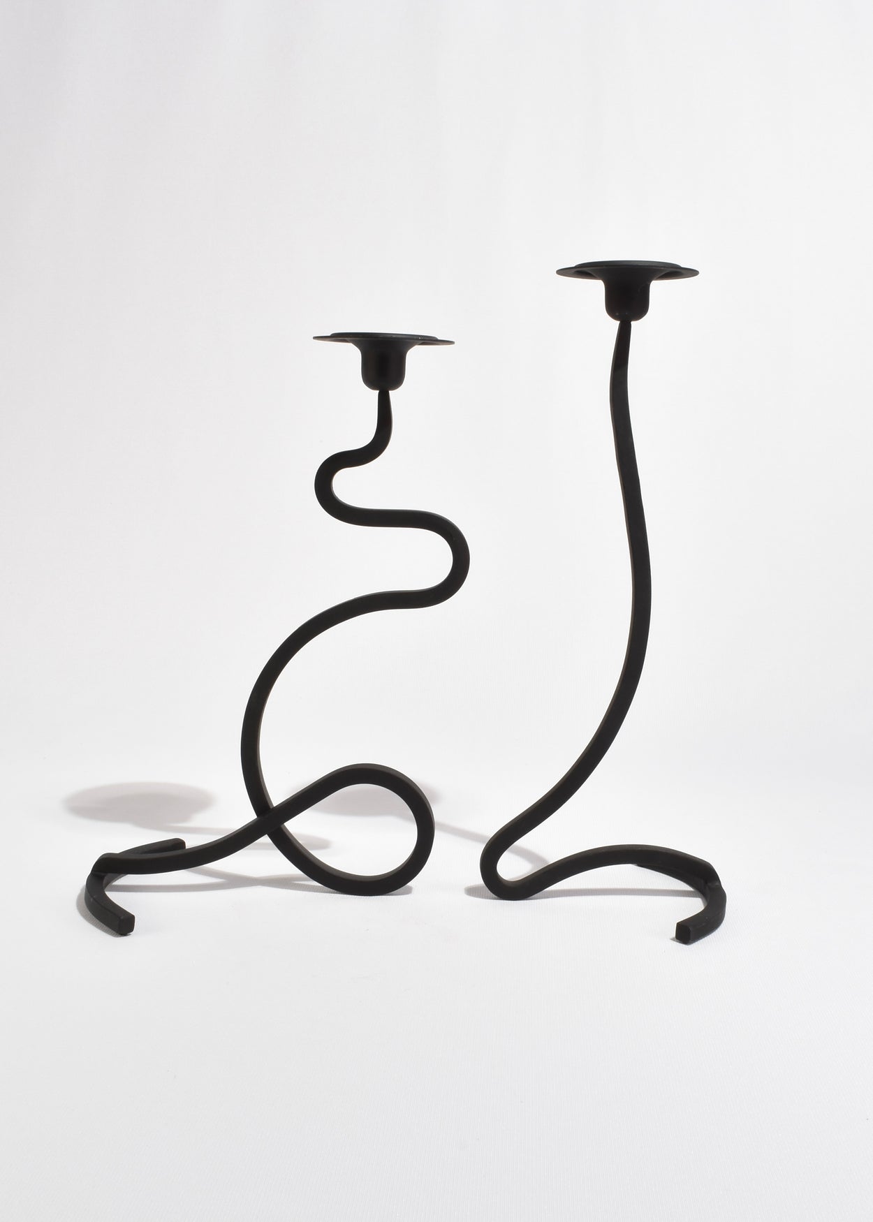 Wavy Iron Candleholder Set