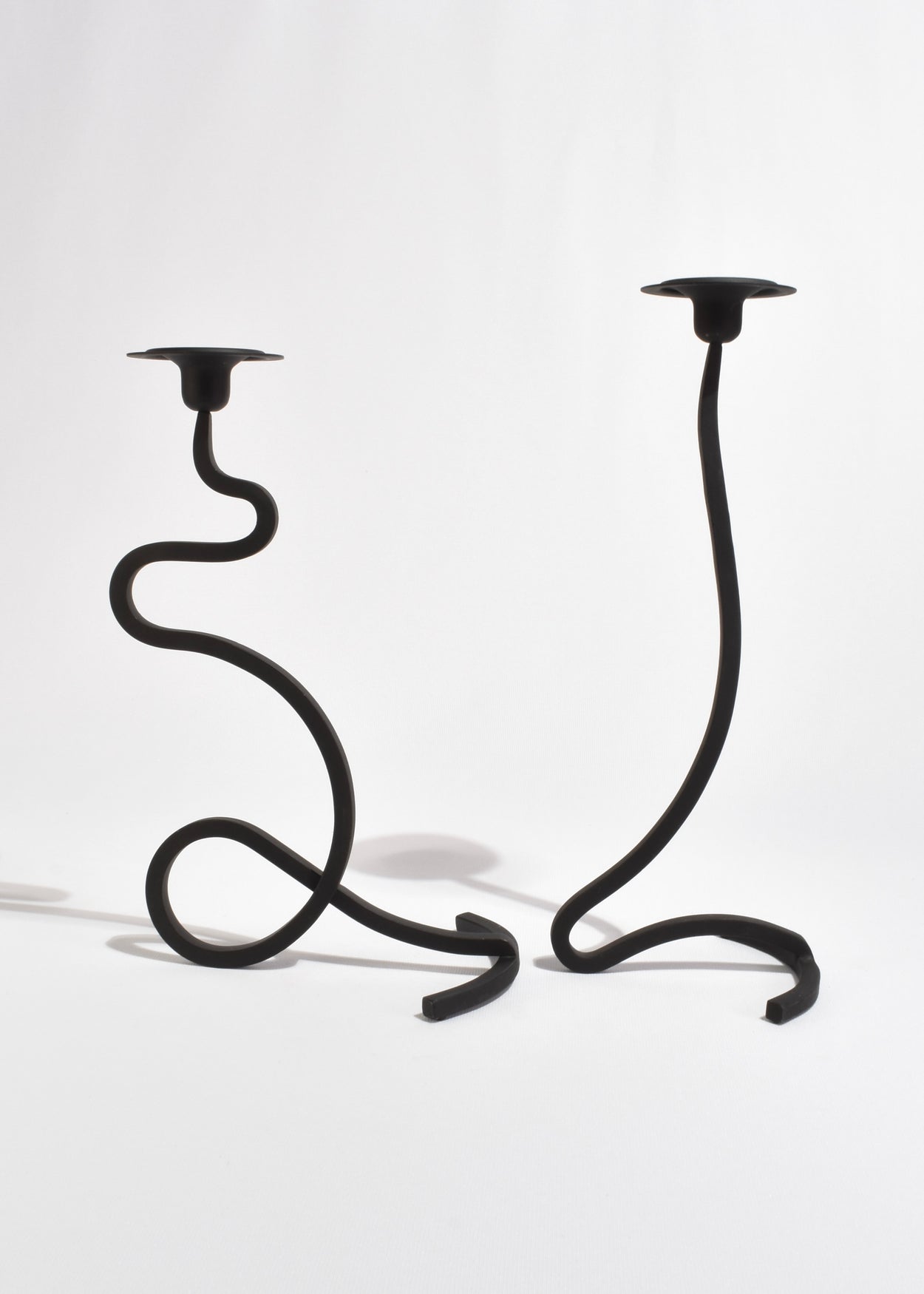 Wavy Iron Candleholder Set