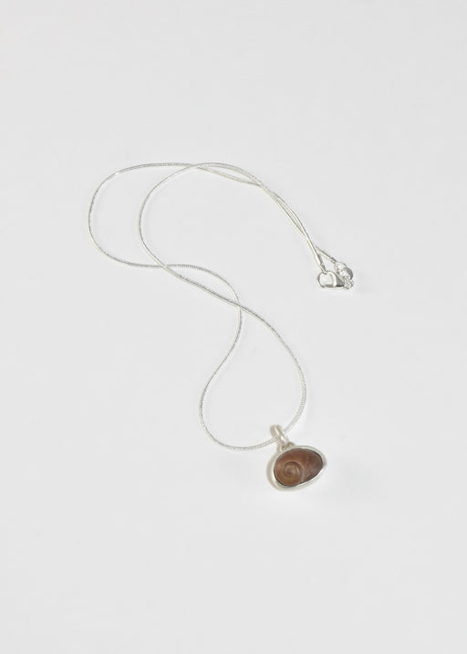 Brown Shell Pendant Necklace
