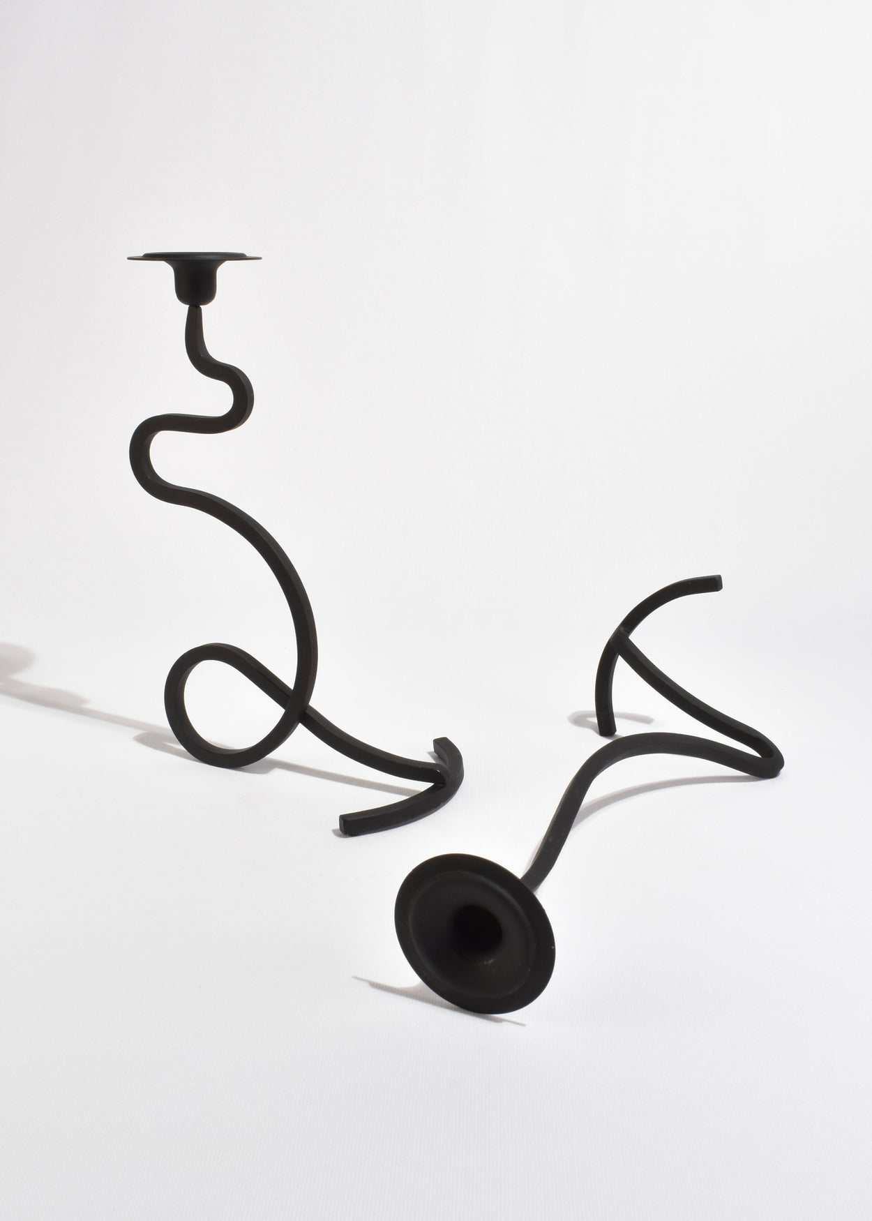 Wavy Iron Candleholder Set