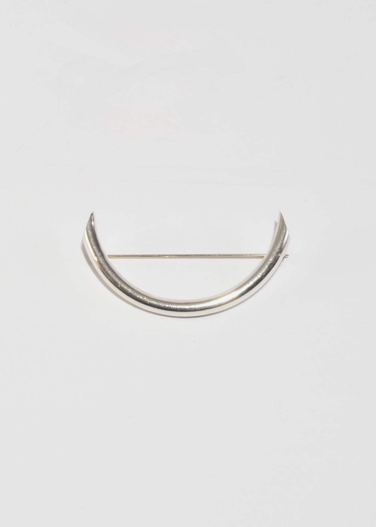 Curved Vessel Brooch