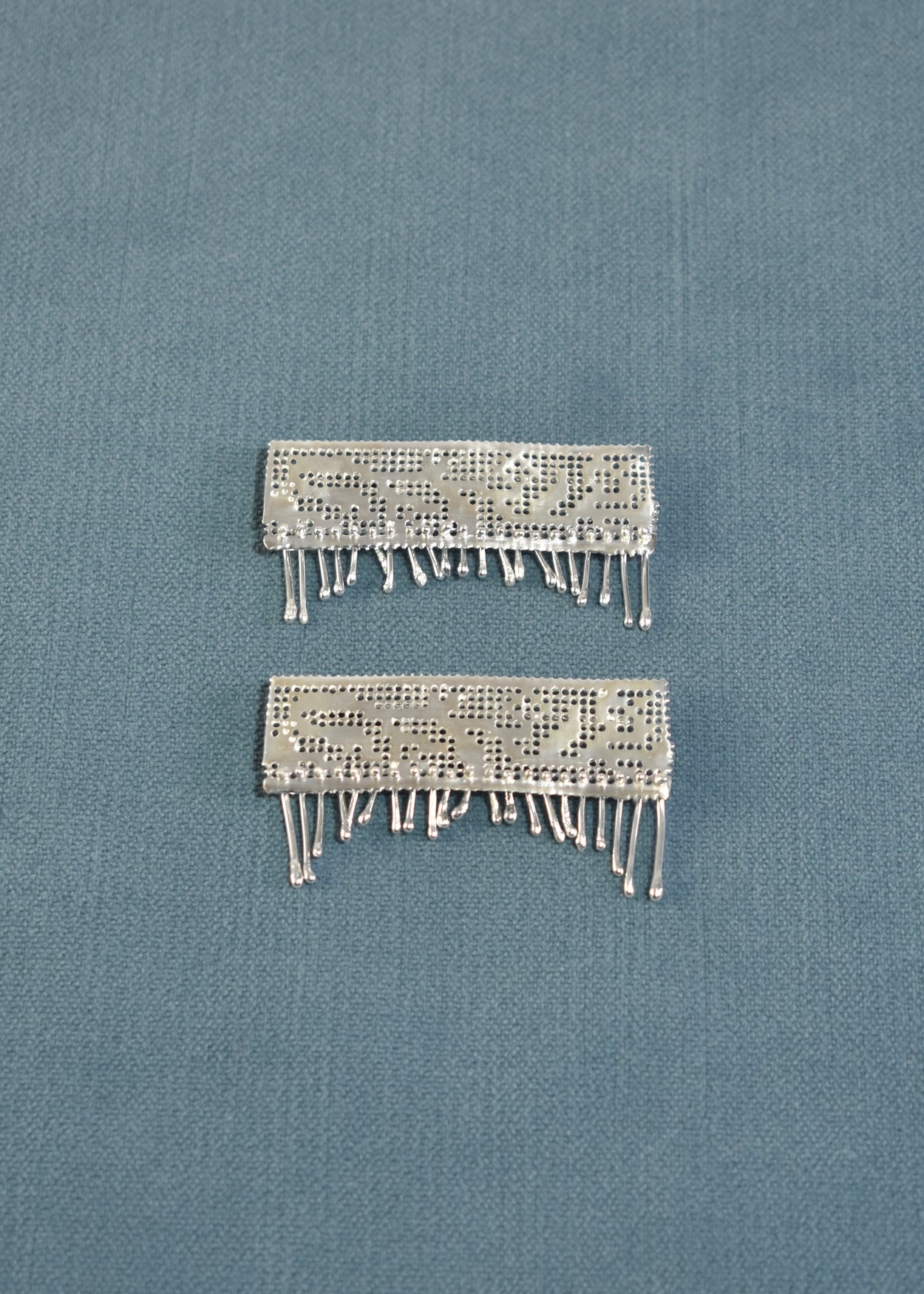 Weaver's Pin