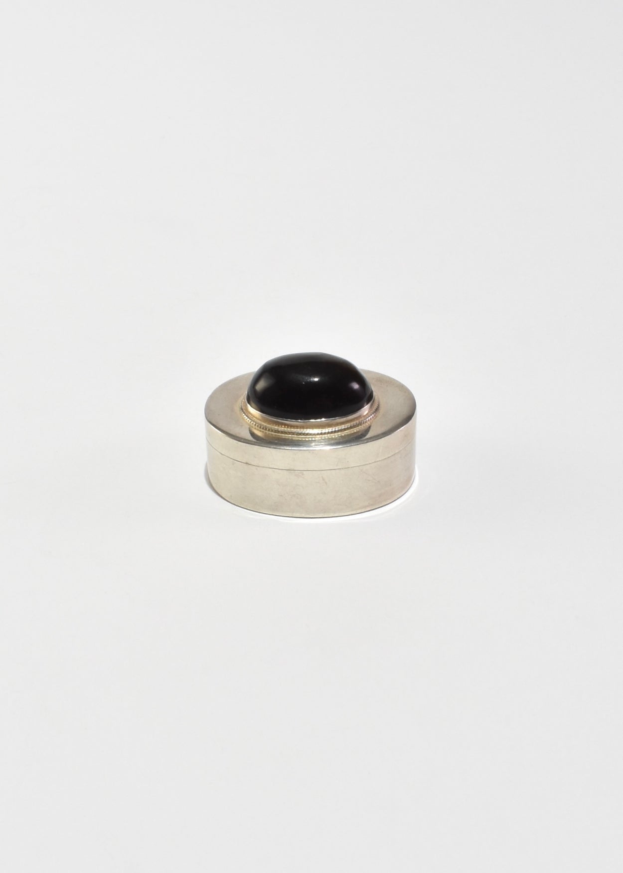 Sterling Oval Pillbox