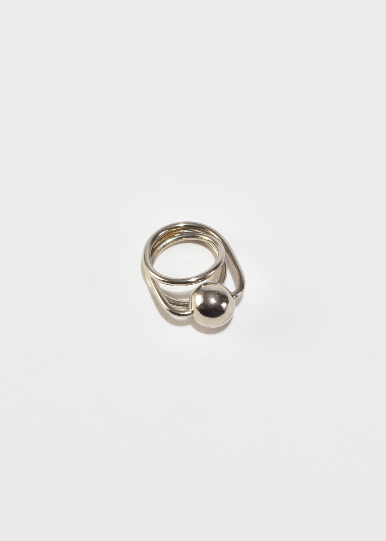 Looped Sphere Ring