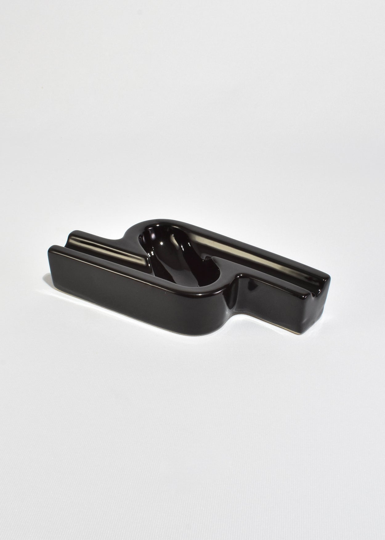 Glossy Black Ceramic Catchall