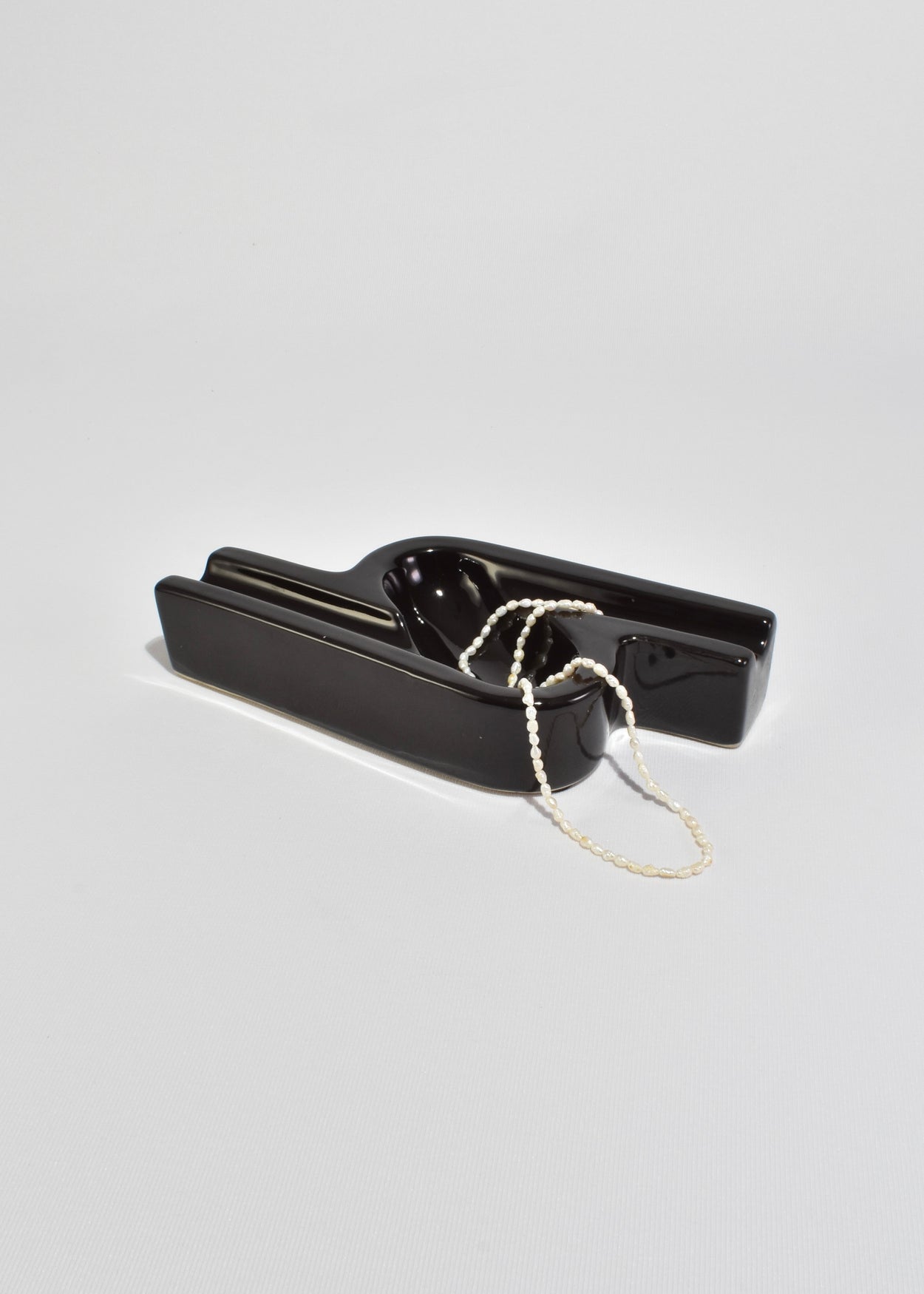 Glossy Black Ceramic Catchall