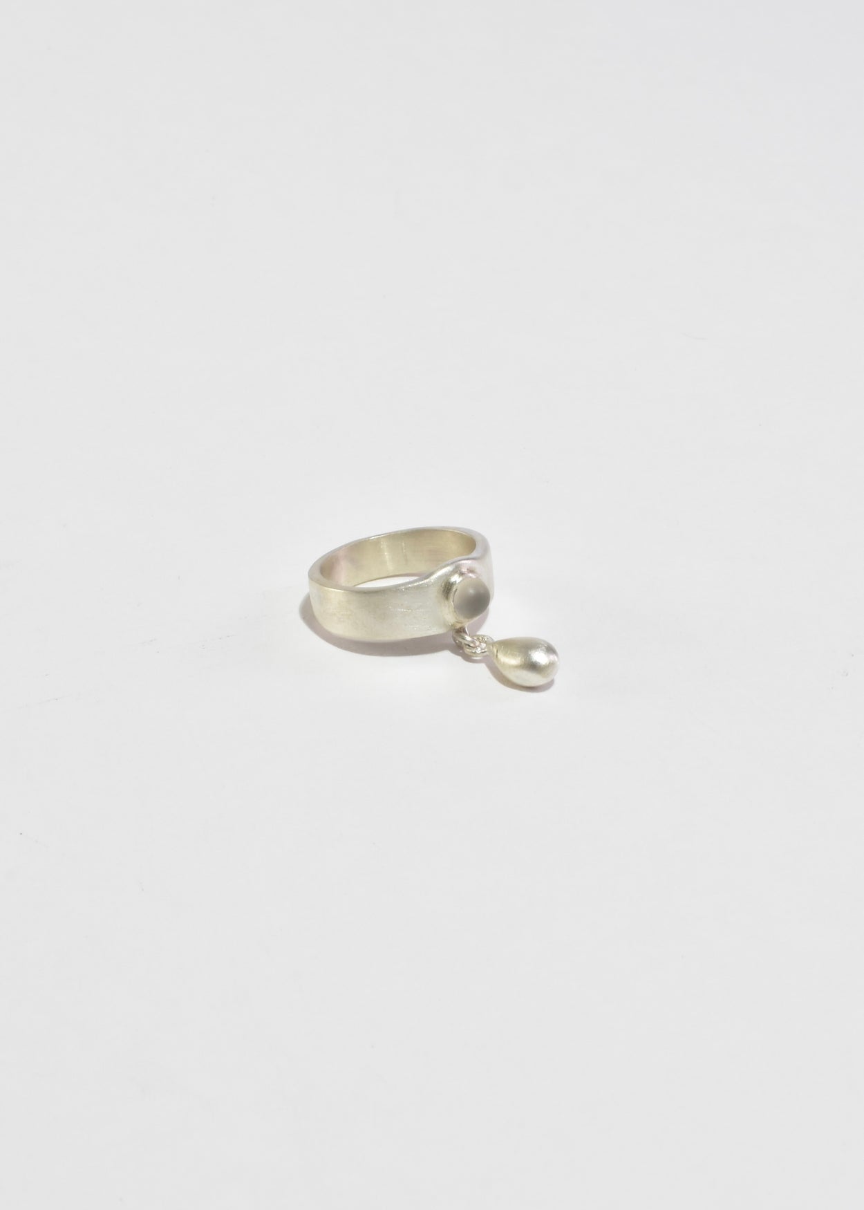 Quartz Teardrop Ring